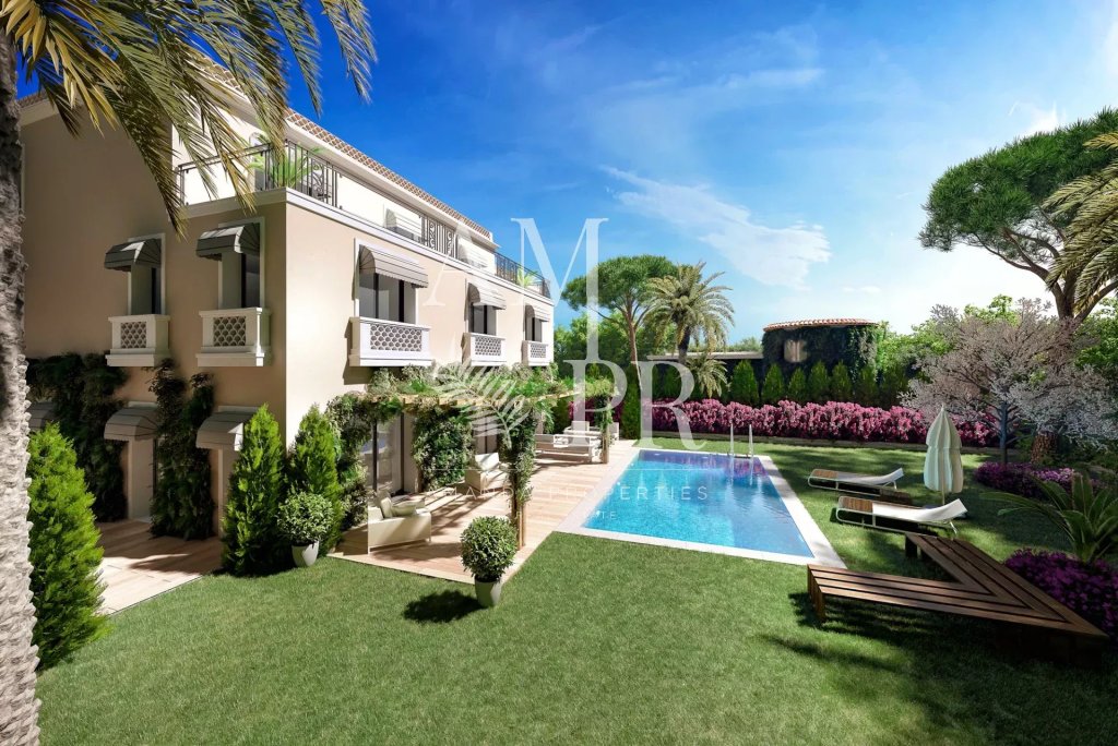 Apartment for sale in Antibes — Apartments for Sale in Cape Antibes Near Garoupe Beaches