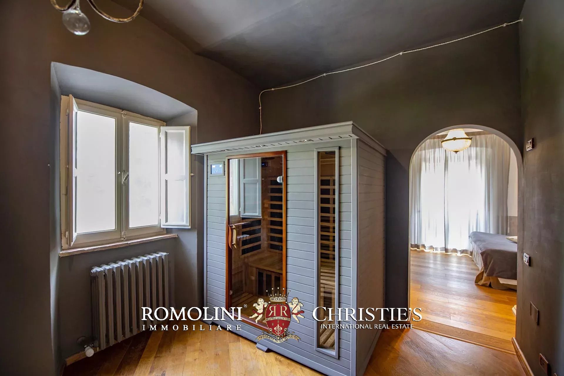 12 Bedroom Villa/Townhouse's Image 55