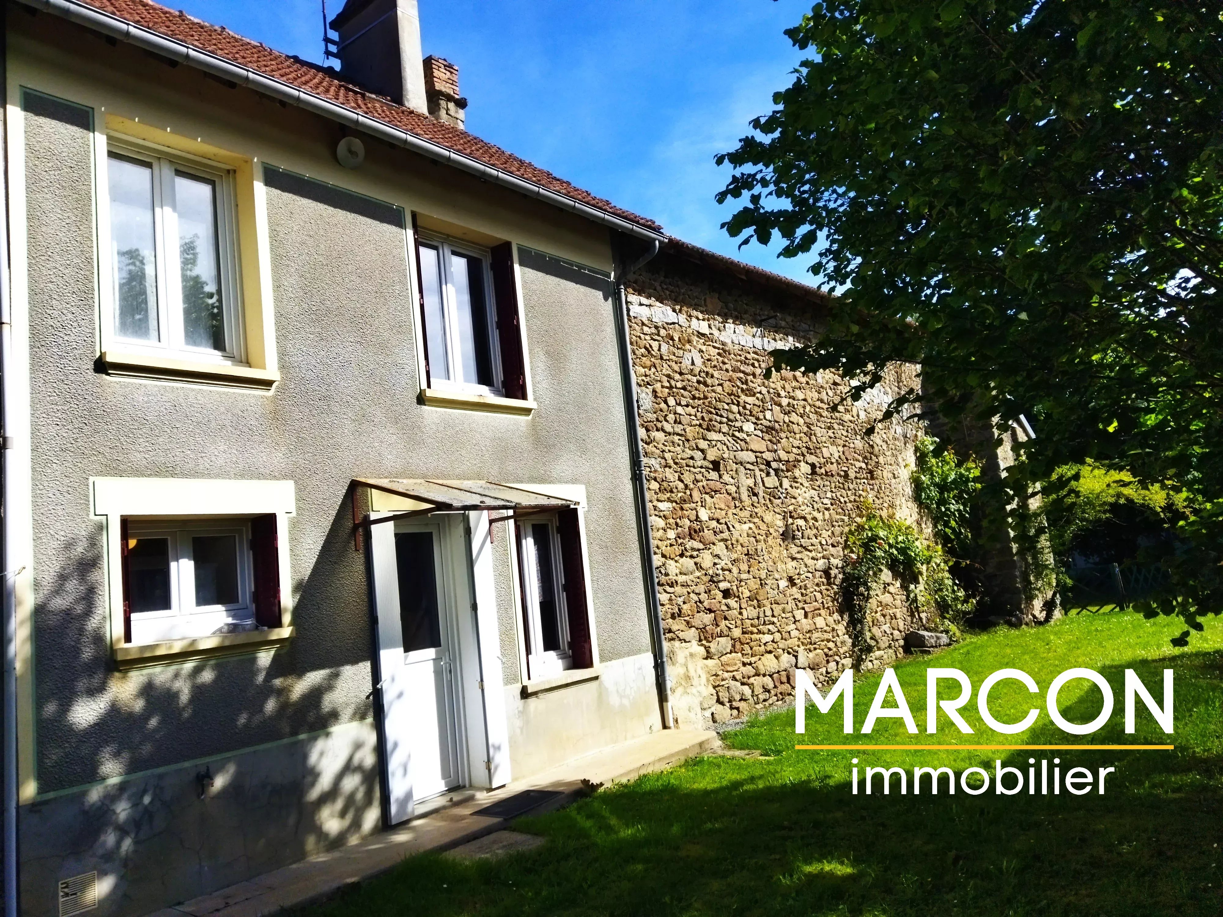 BELLE MAISON EN PIERRES entre GUERET et BOURGANEUF