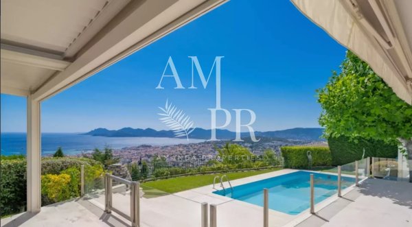 Luxury Villa Cannes: Panoramic Sea View Family Estate in Californie — photo 5