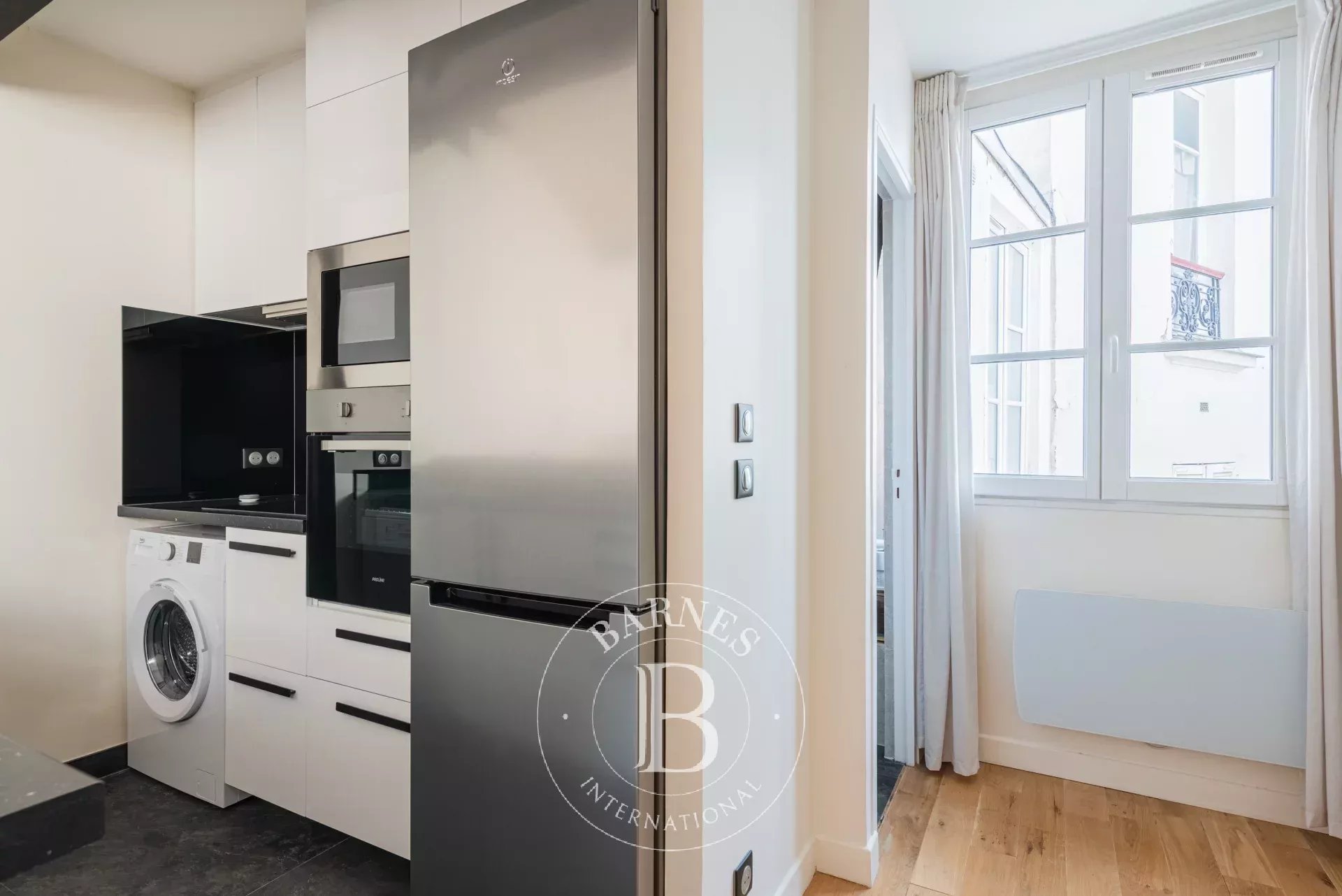 Daire Paris 3ème - picture 6