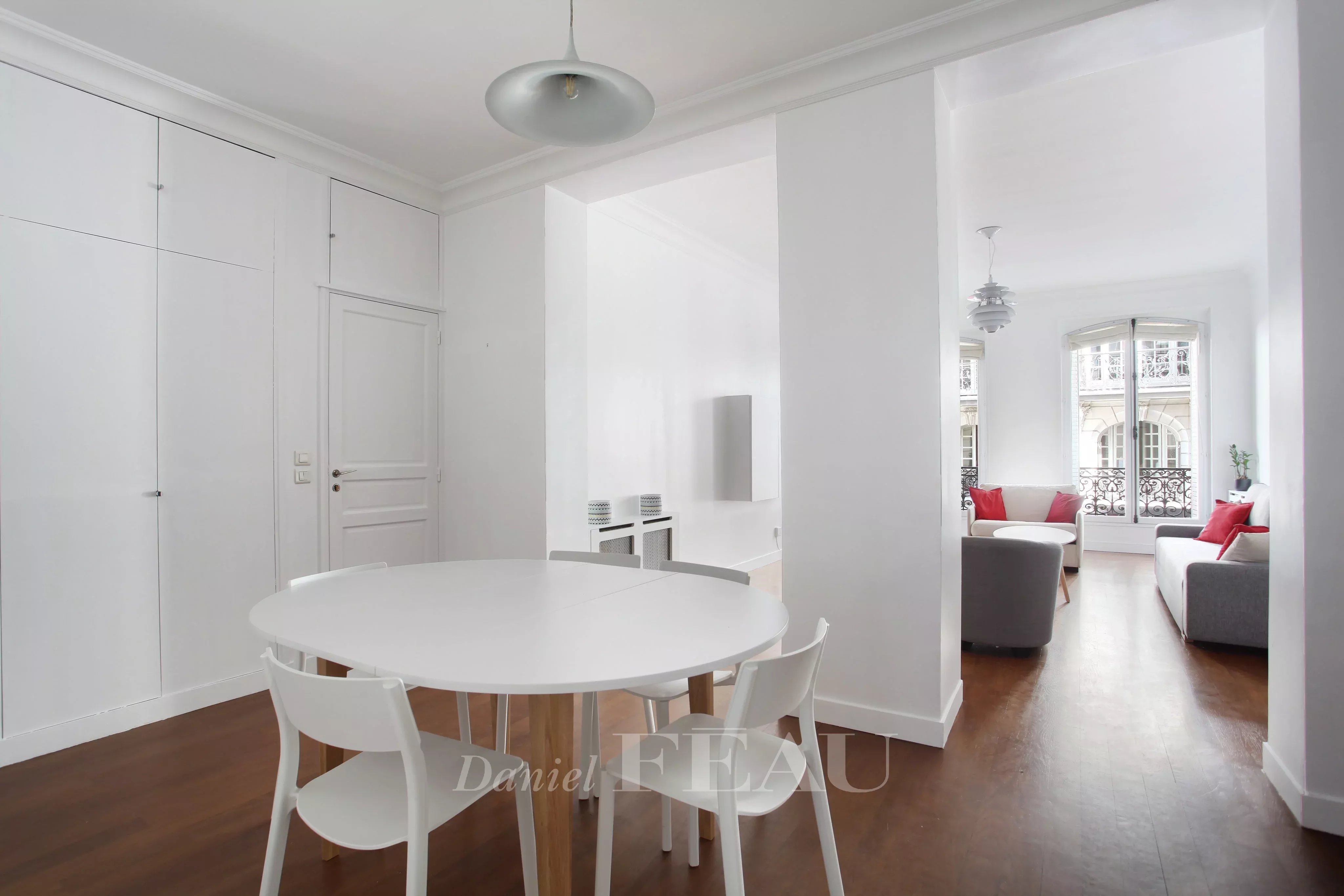 Dining room Wooden floor