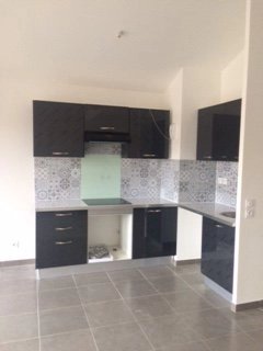 2354937 Location Villeurbanne