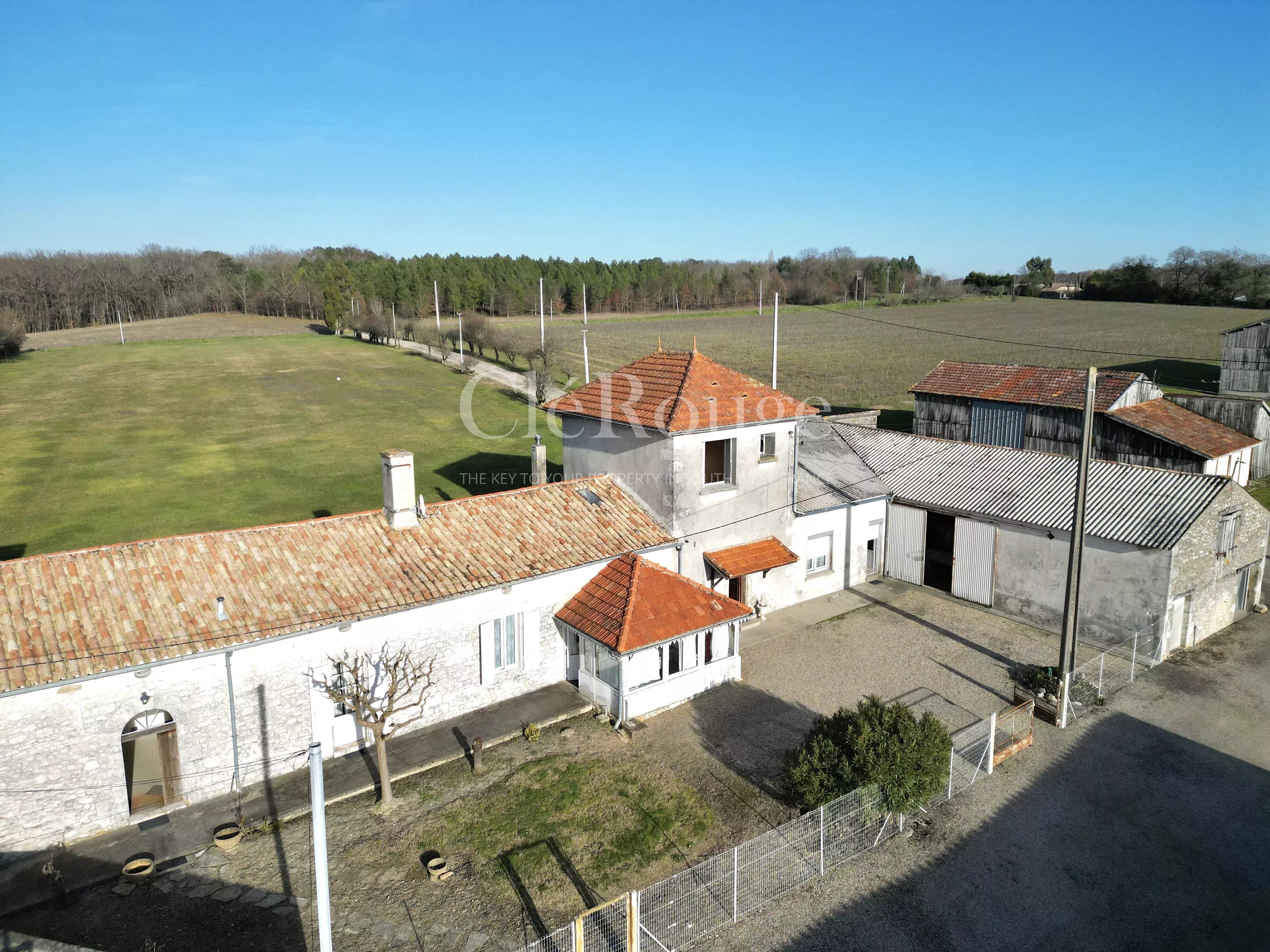 House in Duras - view 1