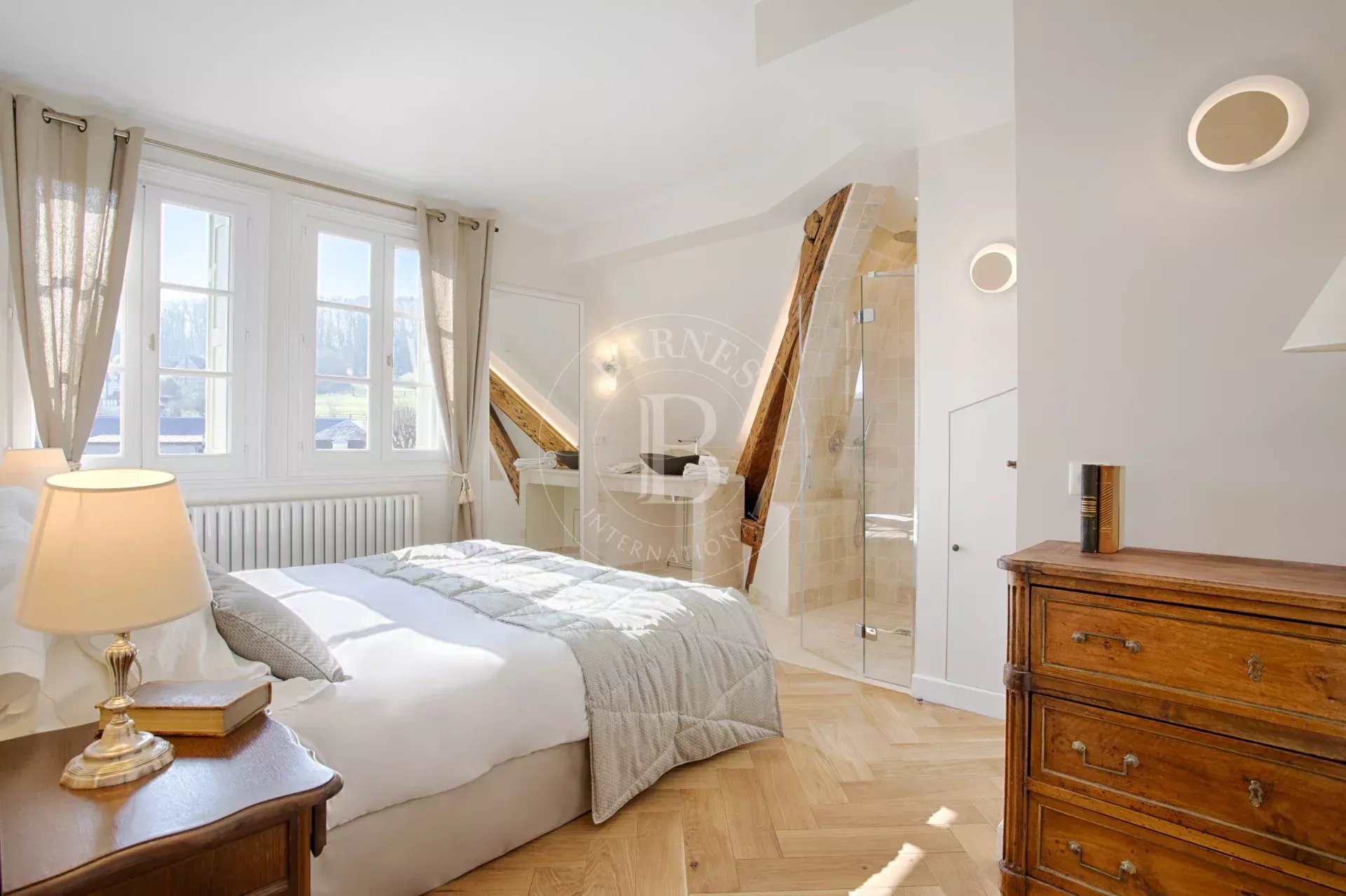Deauville  - Property 20 Bedrooms - picture 13