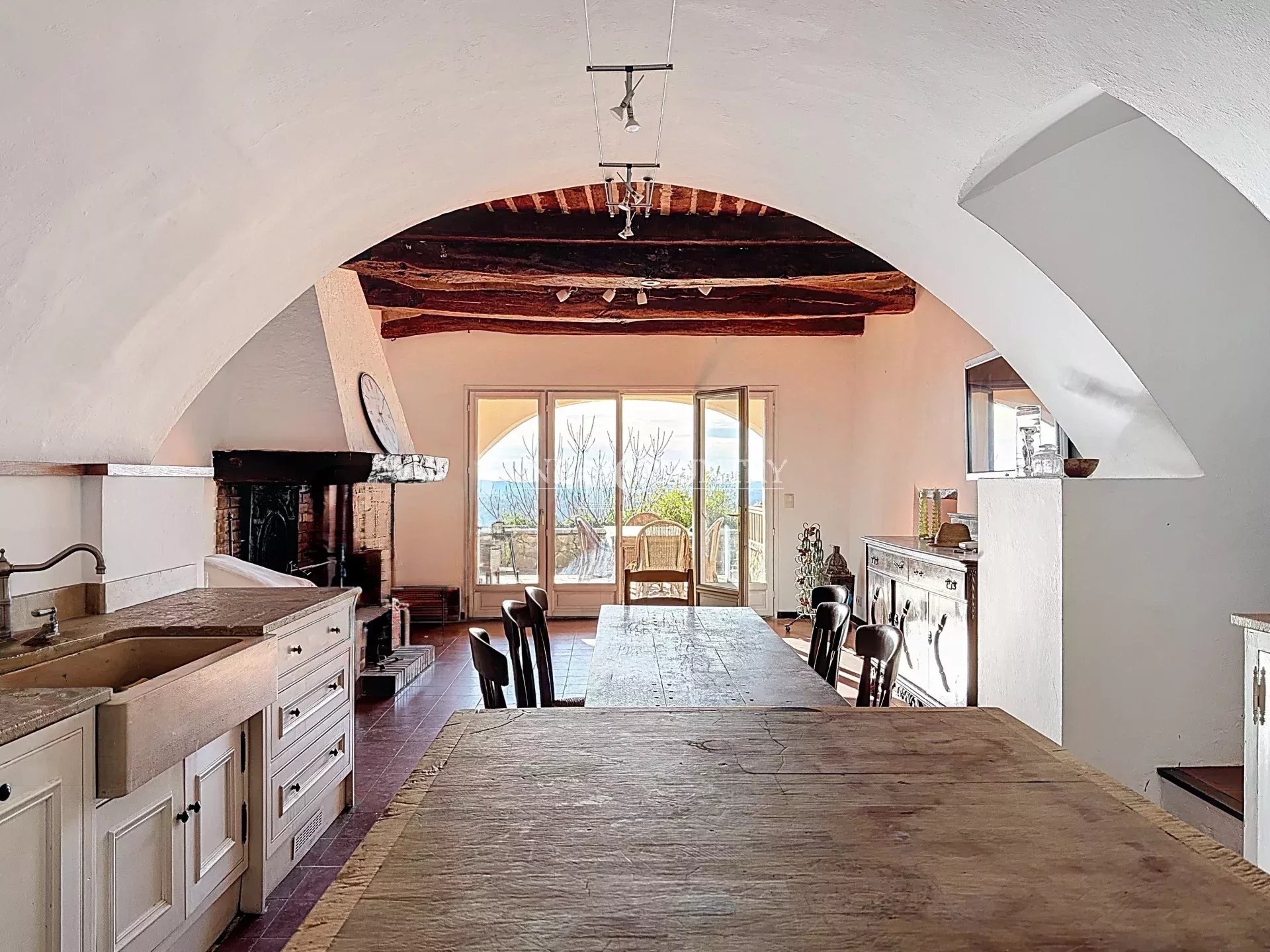 Photo of 4 Houses for sale in Saint-Cezaire-sur-Siagne