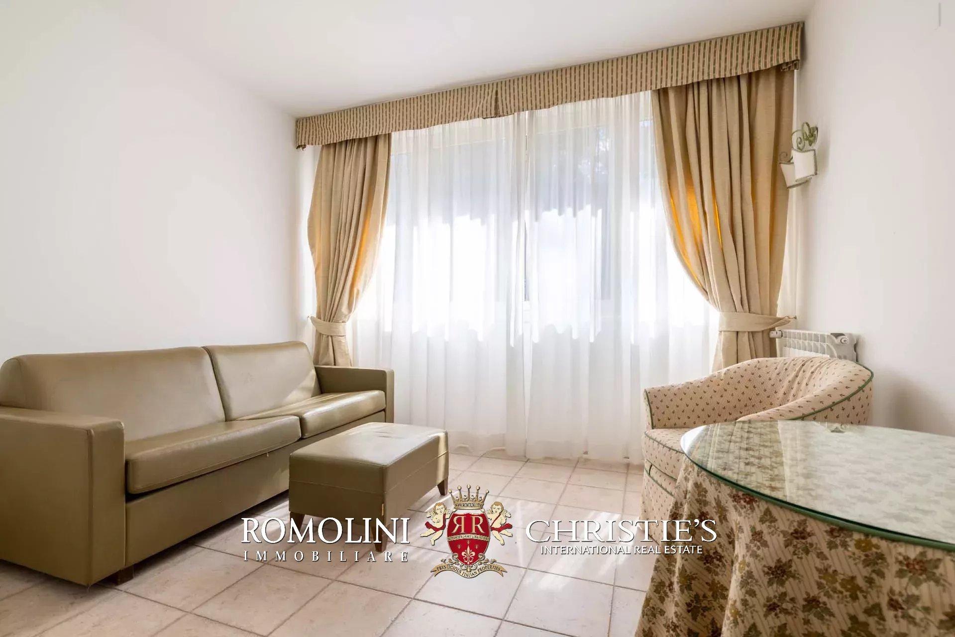 108 Bedroom Villa/Townhouse's Image 52