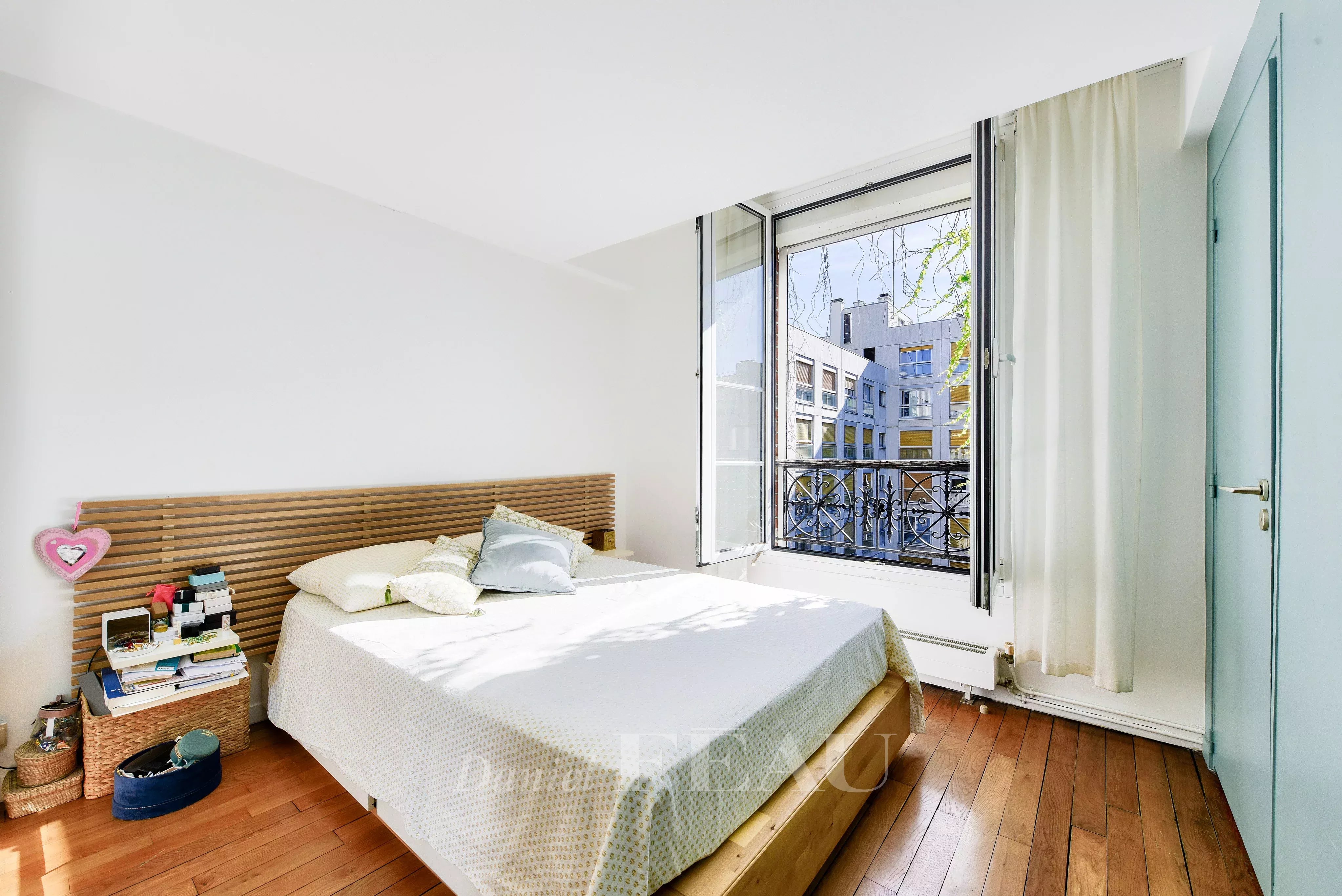 Sale Apartment Paris 15th