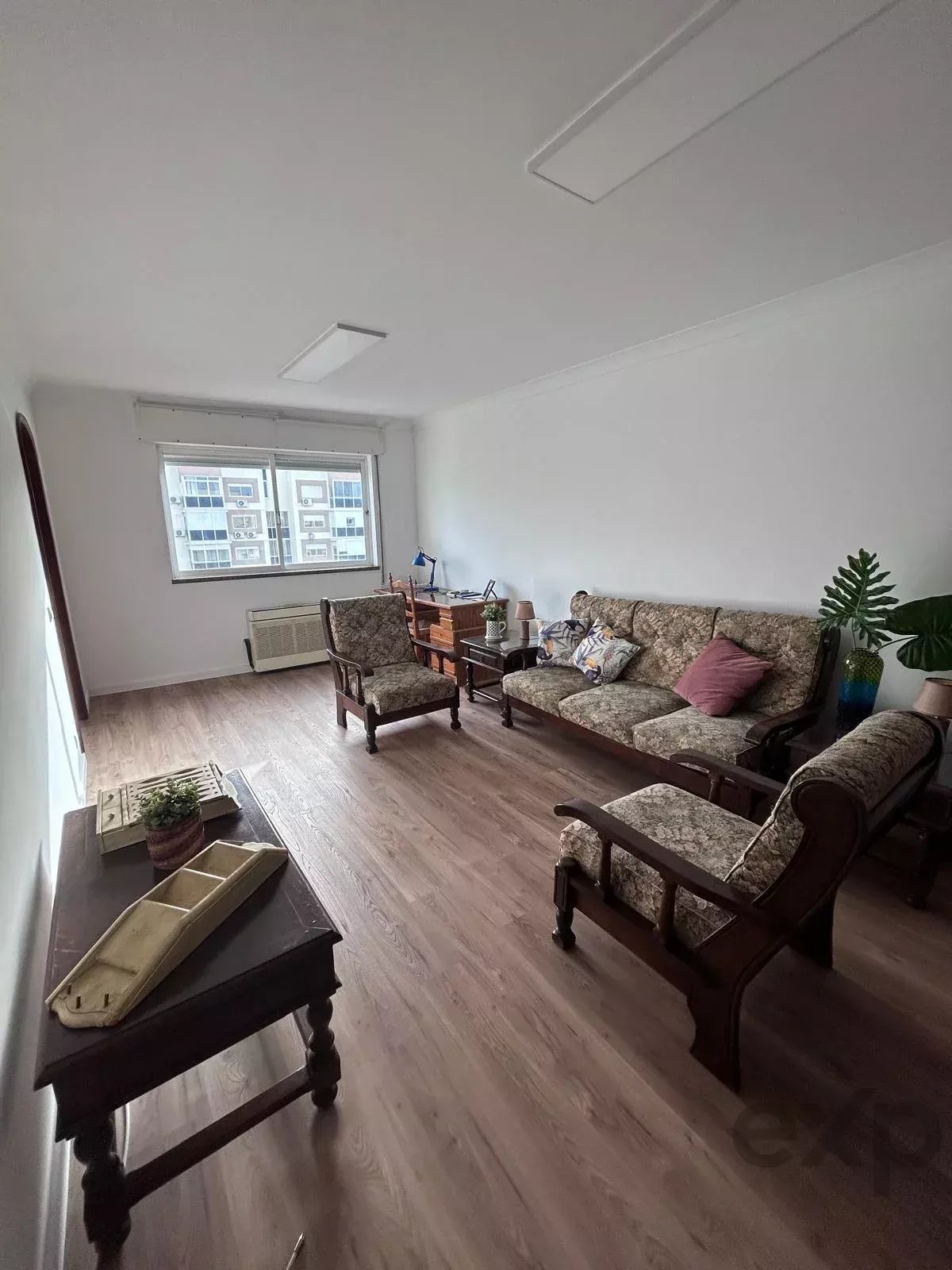 Modern 2-Bedroom Apartment 6th floor and Garage 87149317 image 11