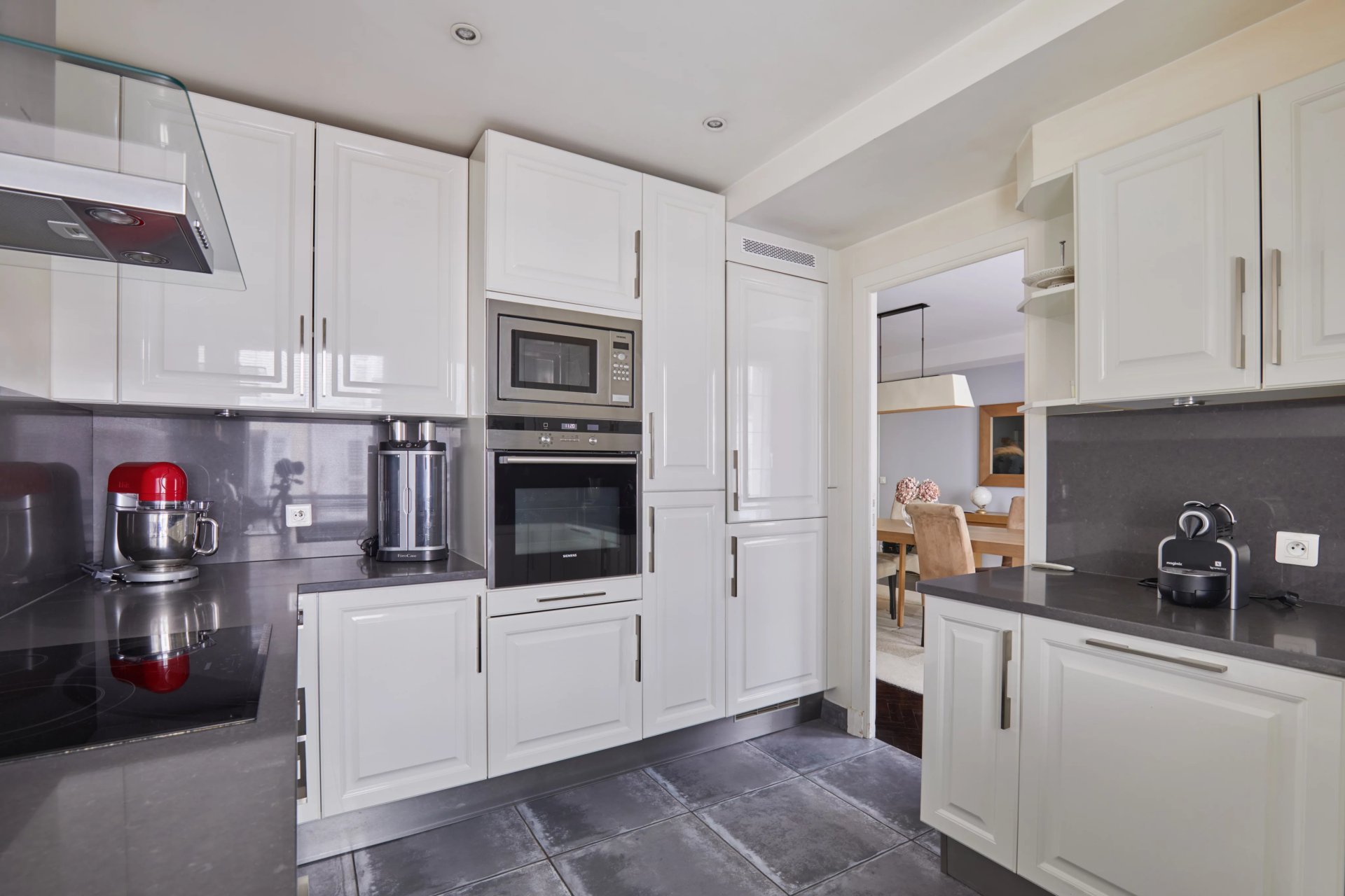 2 Bedroom Apartment/Flat's Image 3