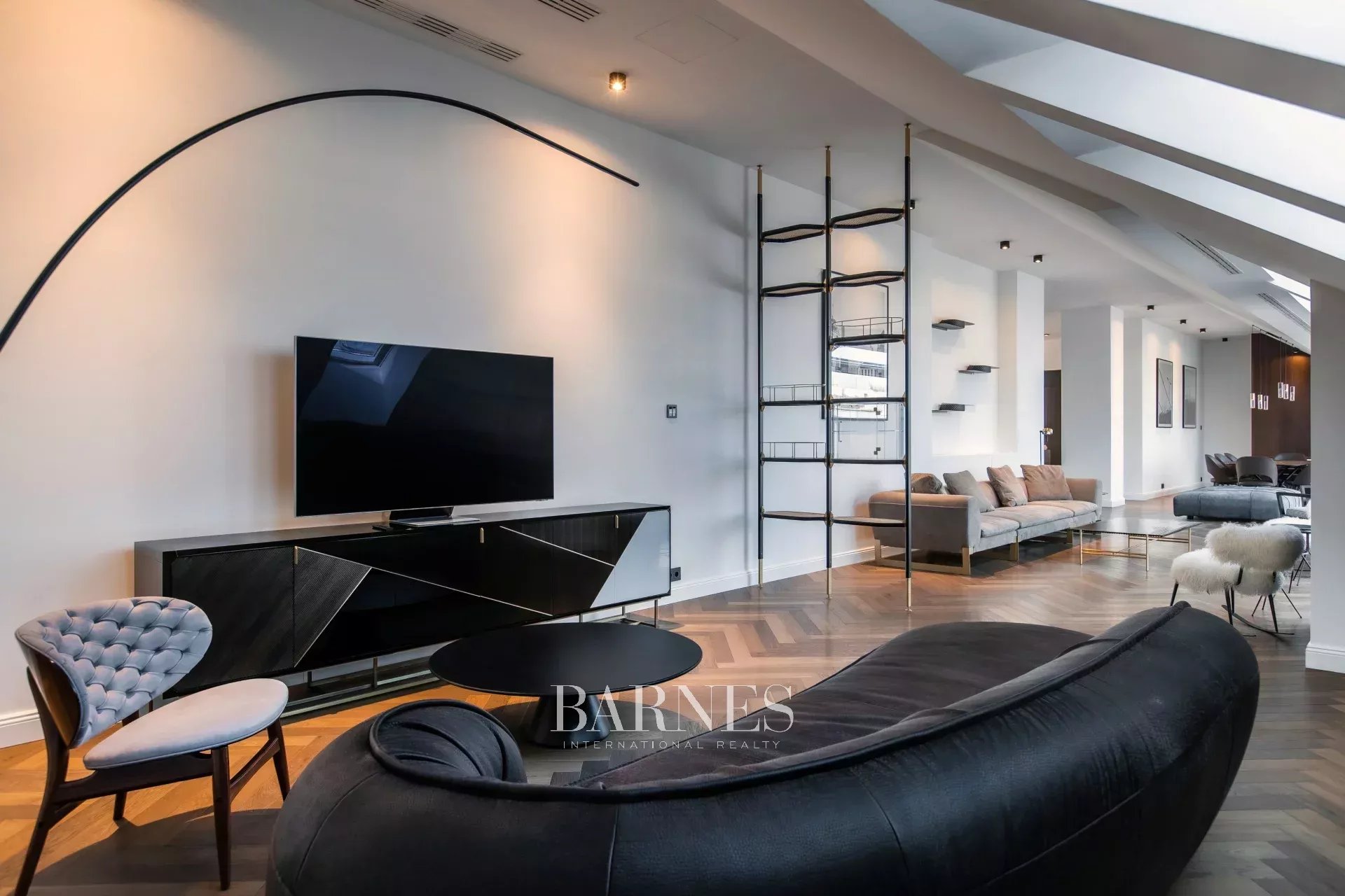 Penthouse Budapest VI. kerülete - picture 8