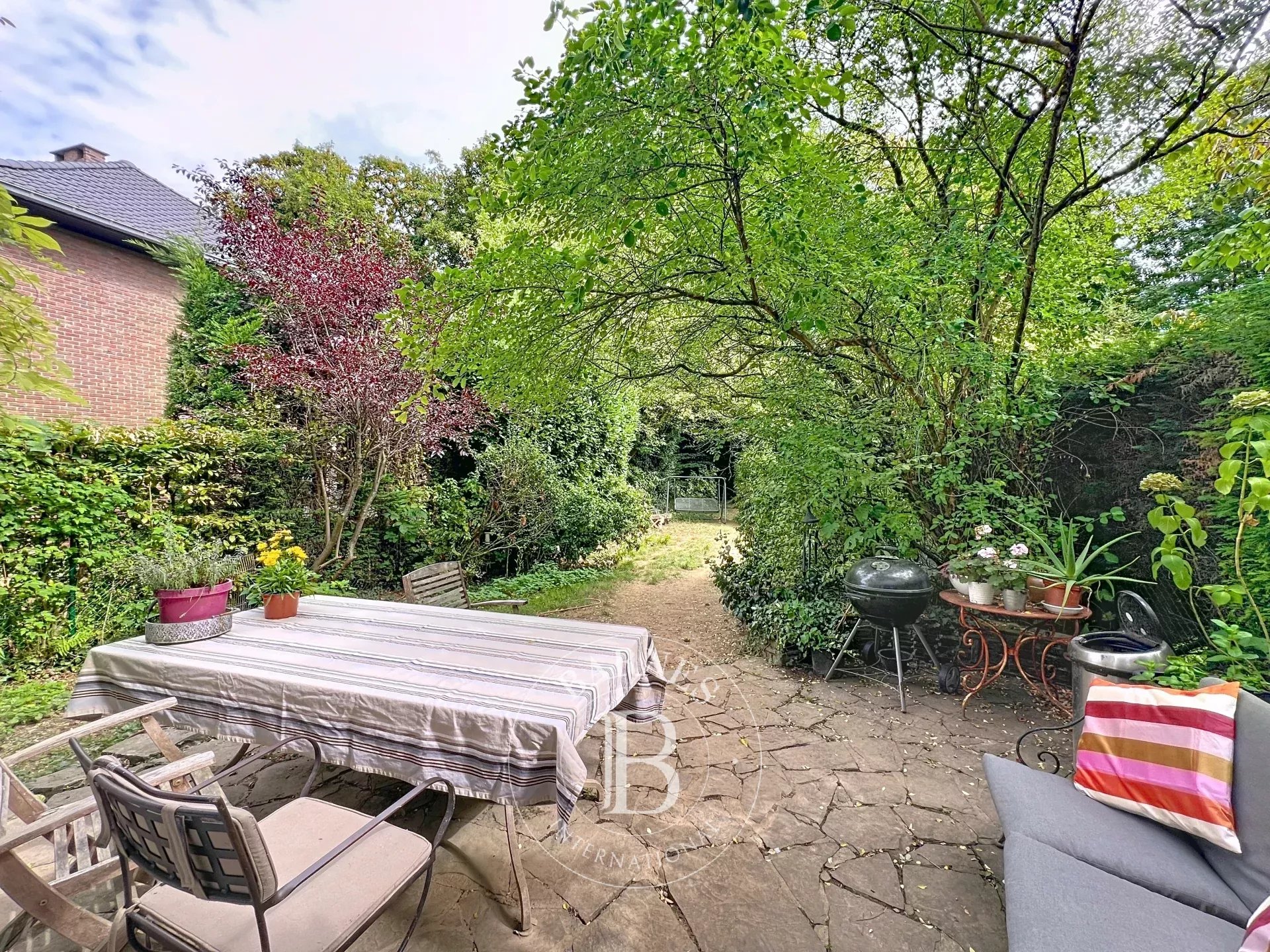 Fort Jaco - House 3 facades garden garage