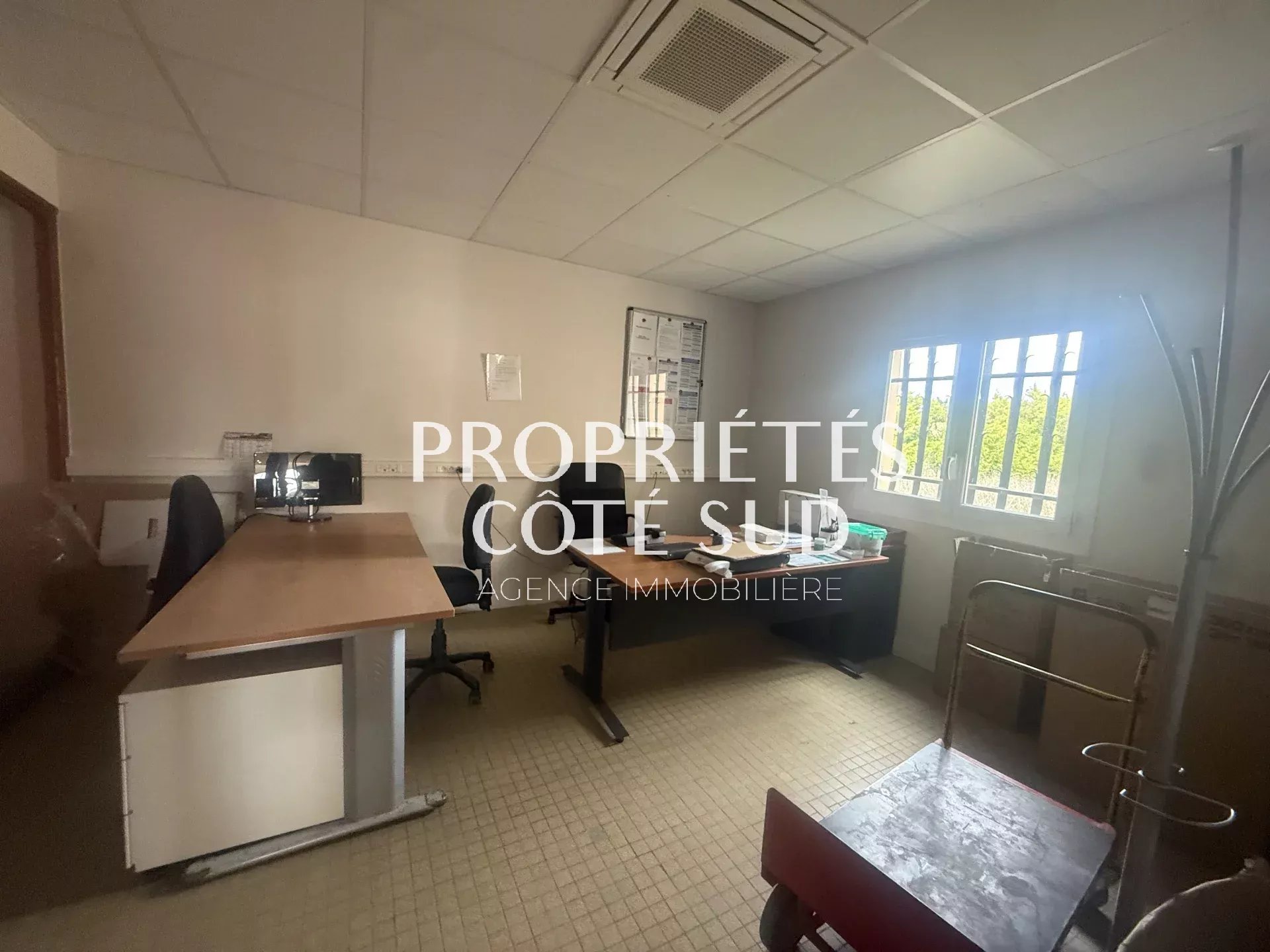 Local commercial forte visibilité - Photo 5