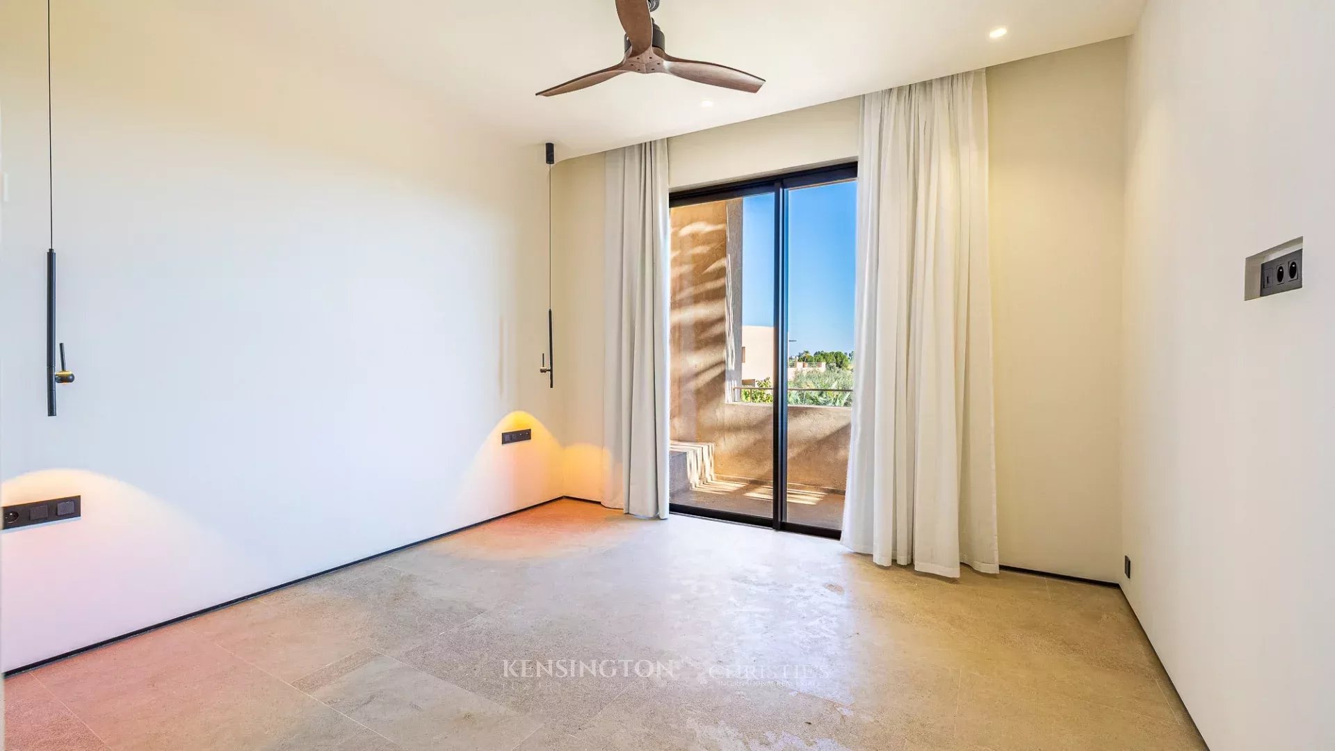 4 Bedroom Villa/Townhouse's Image 21