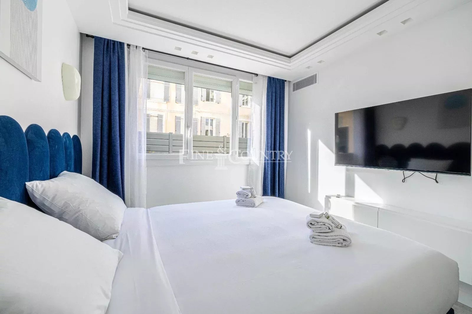 Photo of Luxury Renovated Apartment for Sale – Cannes Croisette