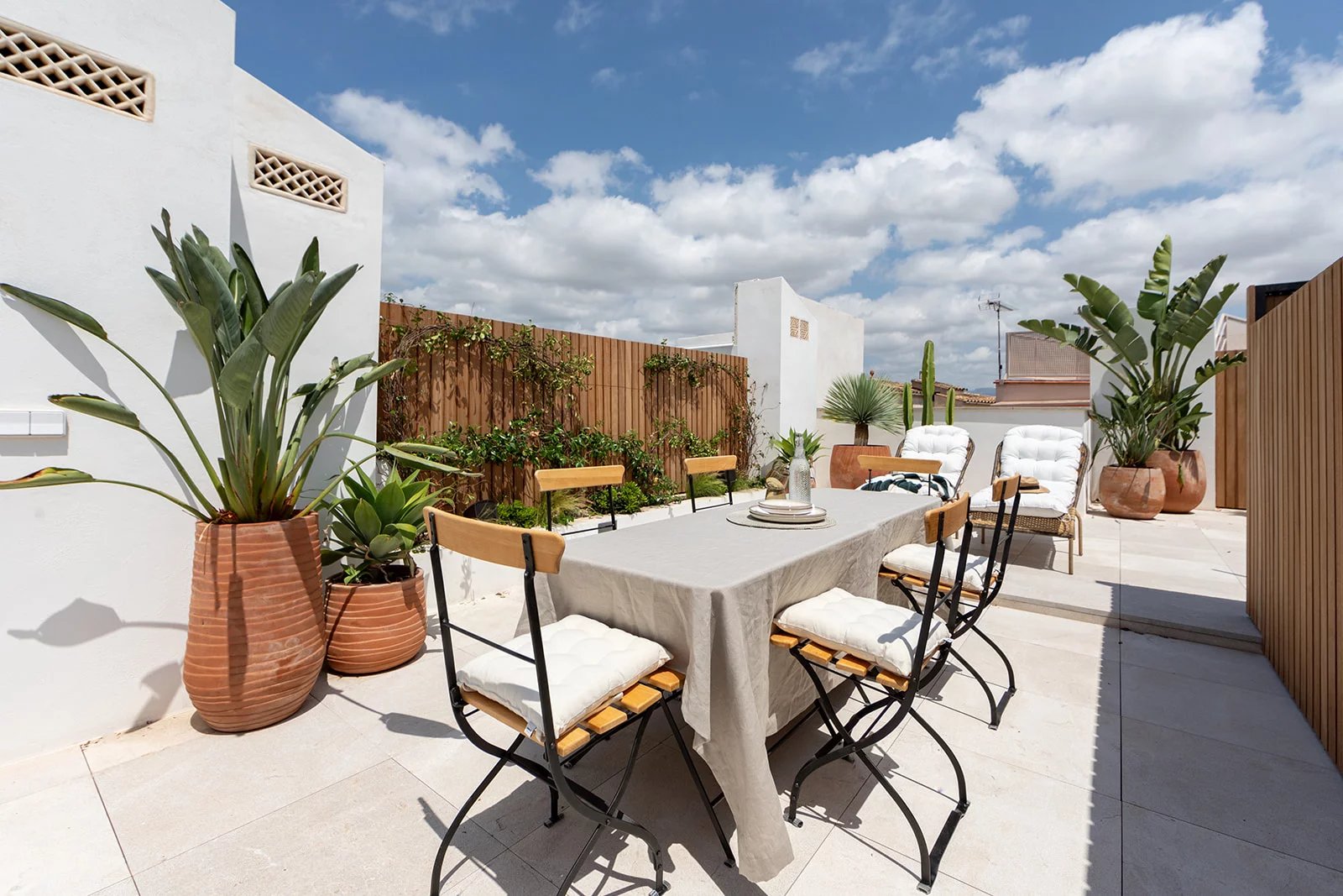 Bespoke Duplex Penthouse in Priviliged Location