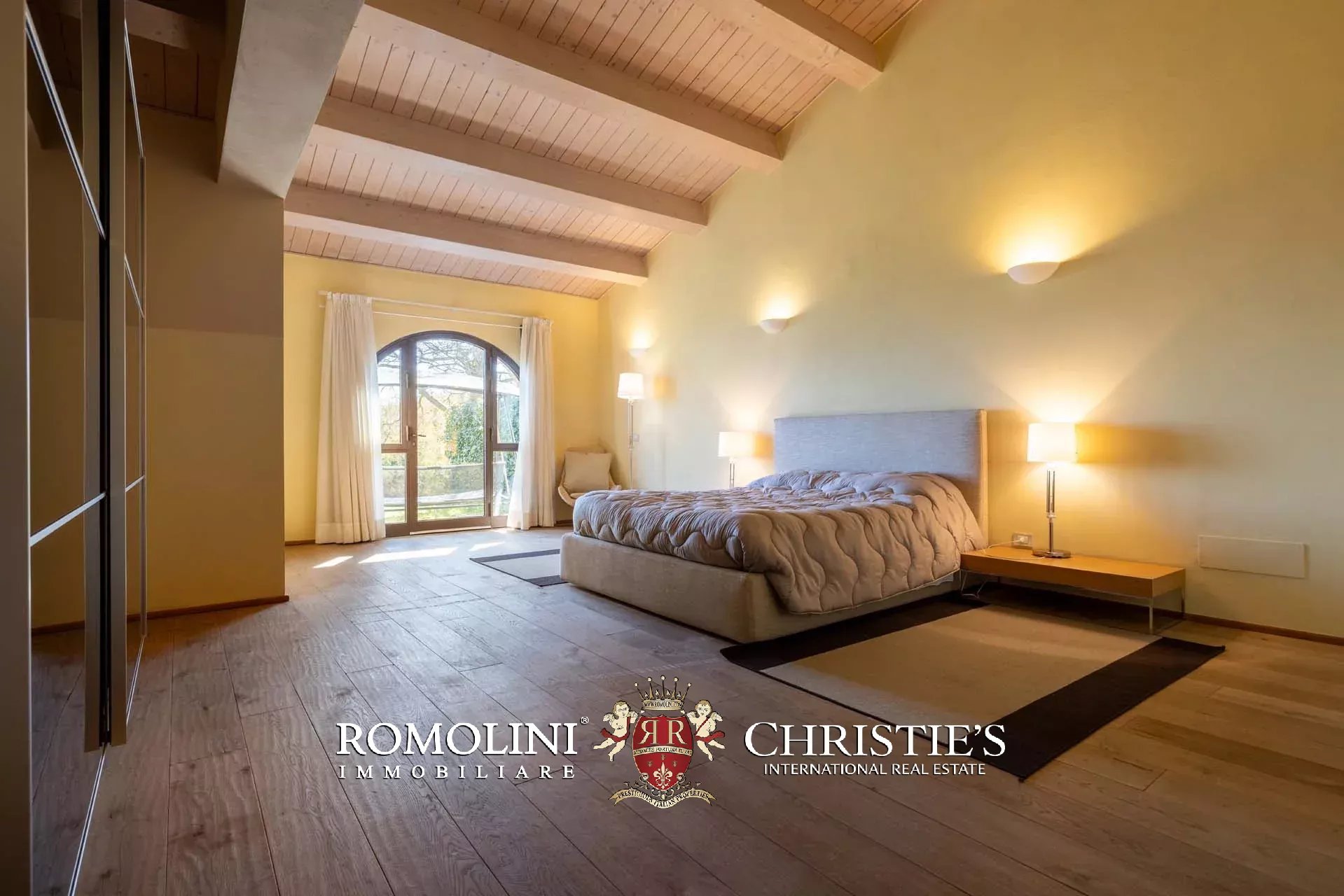 LUXUSANLAGE MIT 19 WOHNUNGEN IN DER TOSKANA, VAL D'ORCIA