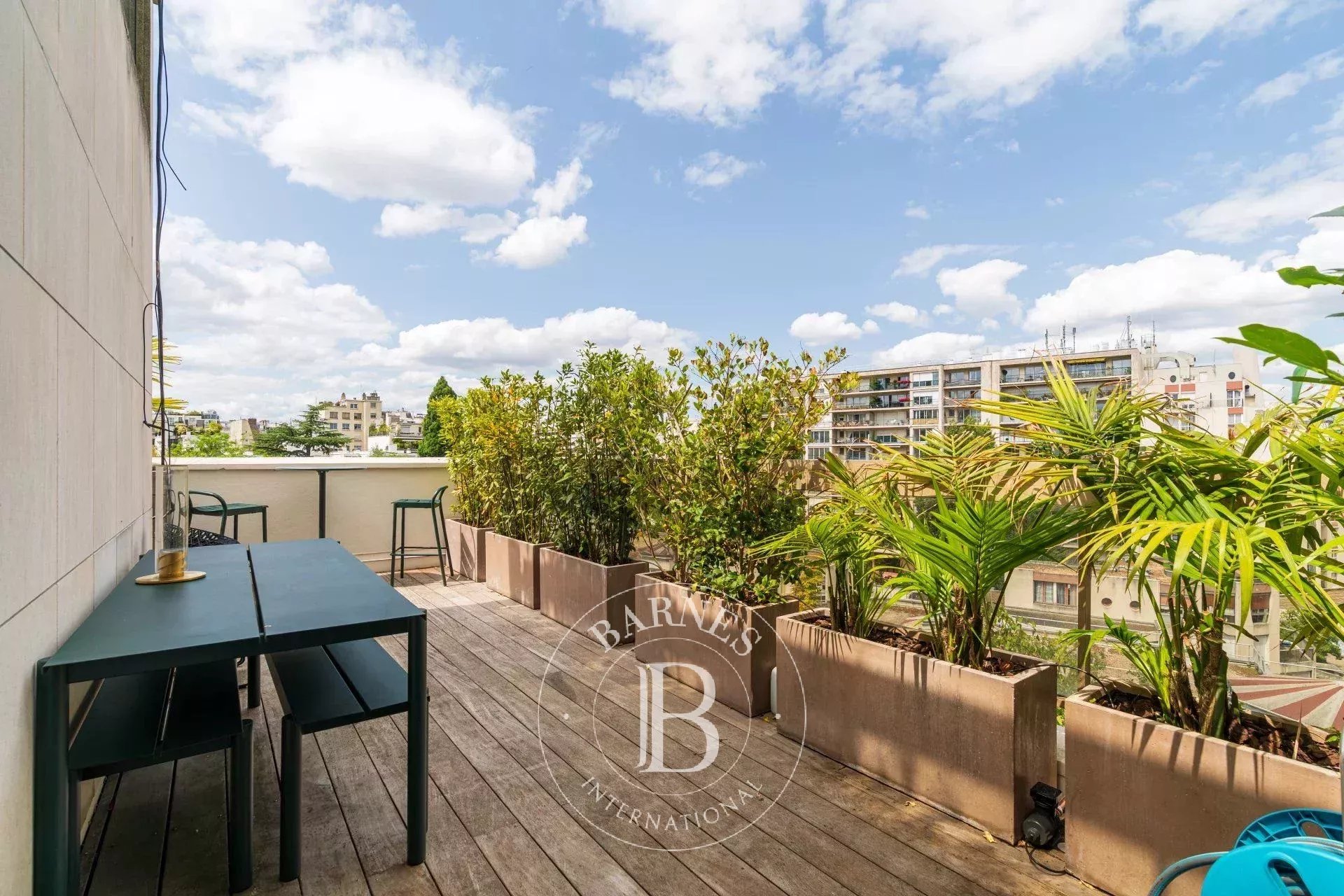 Paris 16 - Jasmin - Appartement terrasse et balcons - 6e étage - 3 chambres