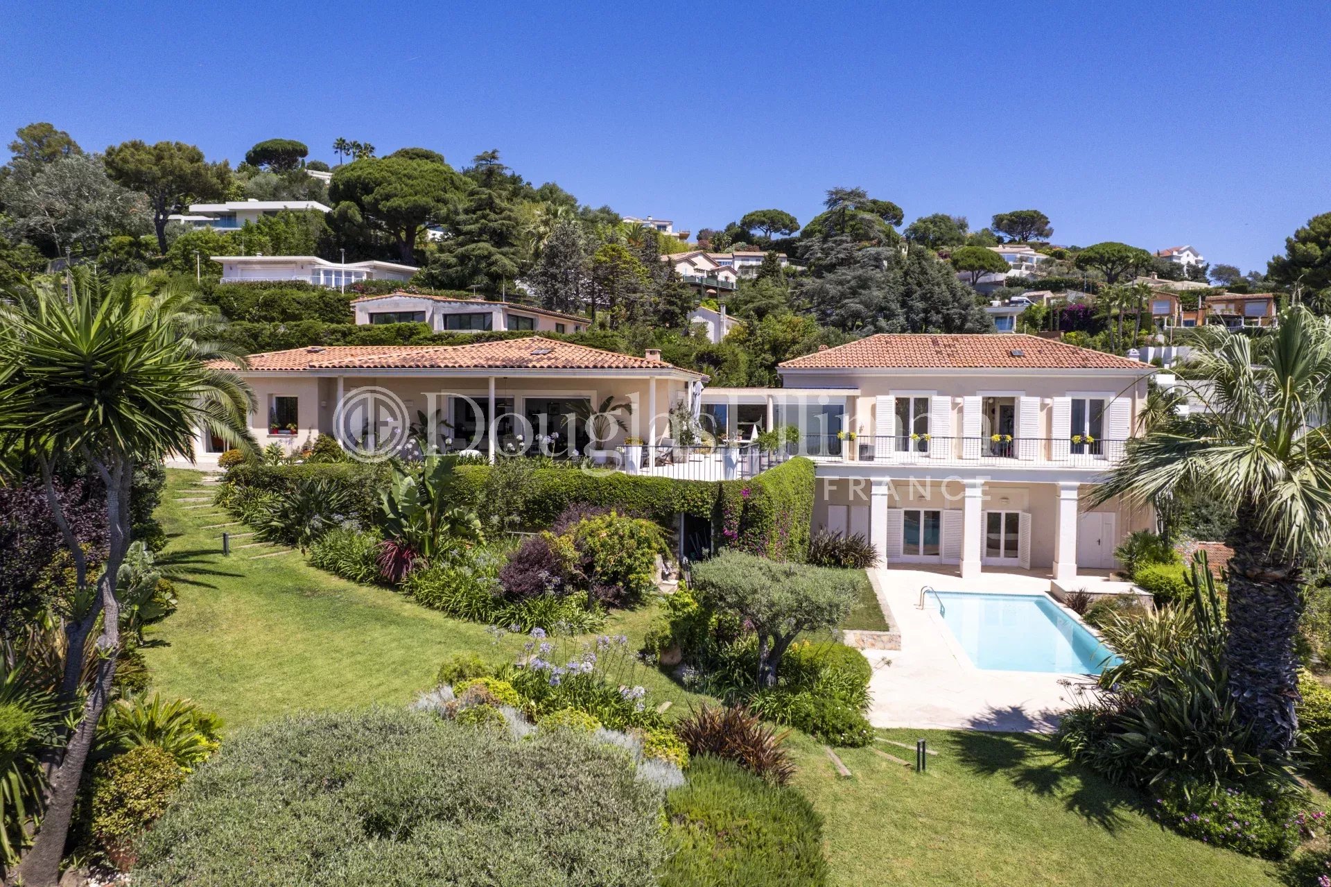 CANNES – Villa sea view at the Croix des Gardes - Picture n°2