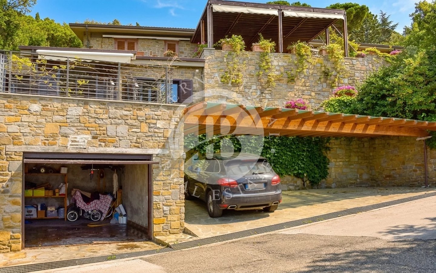 Villa in Punta Ala - view 1