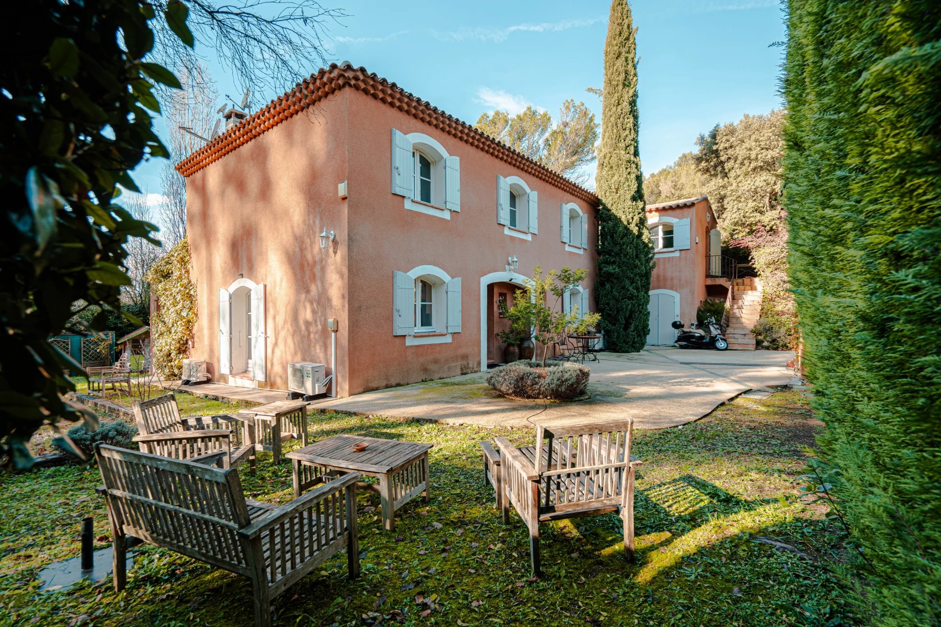 Aix-En-Provence - House - 6 Bedrooms - Pool