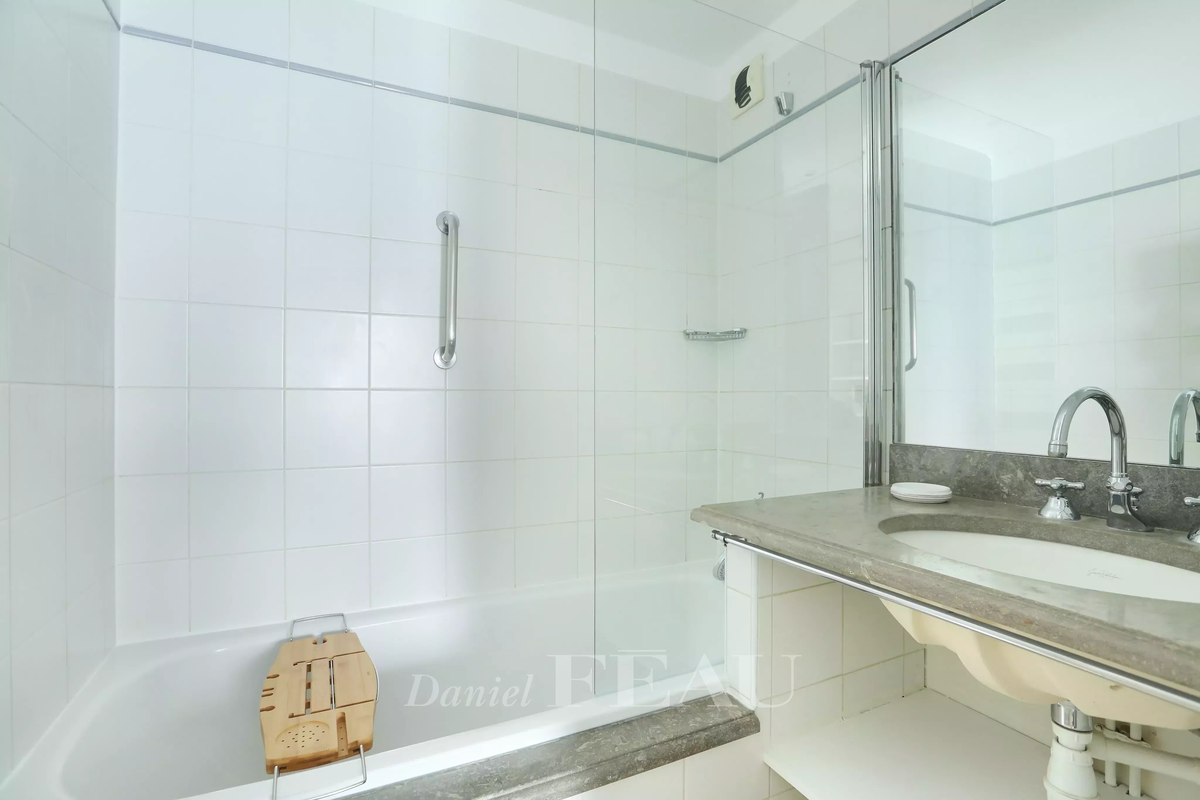 Rental Apartment Paris 4th