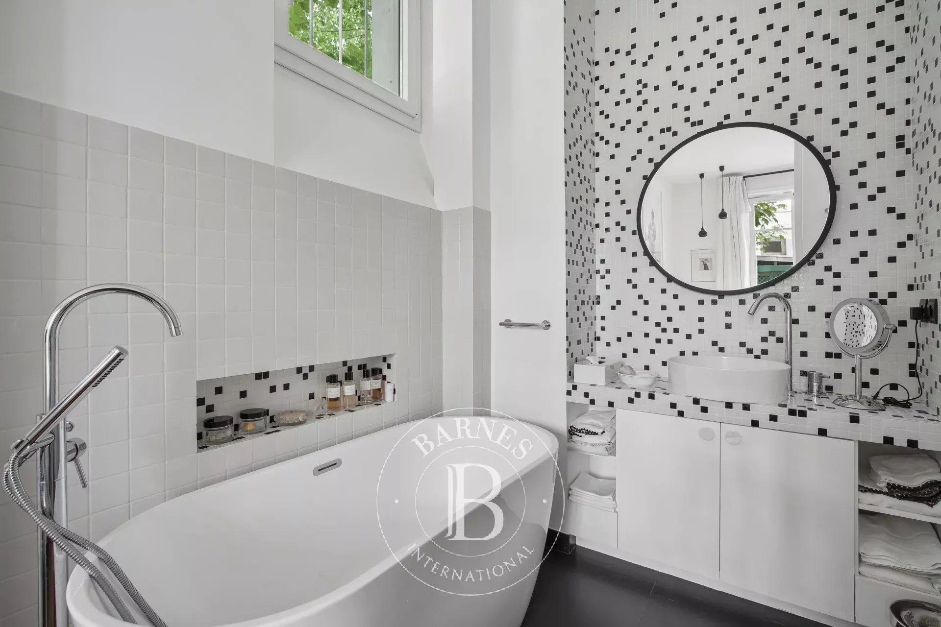 Paris  - Apartment 2 Bedrooms - picture 6