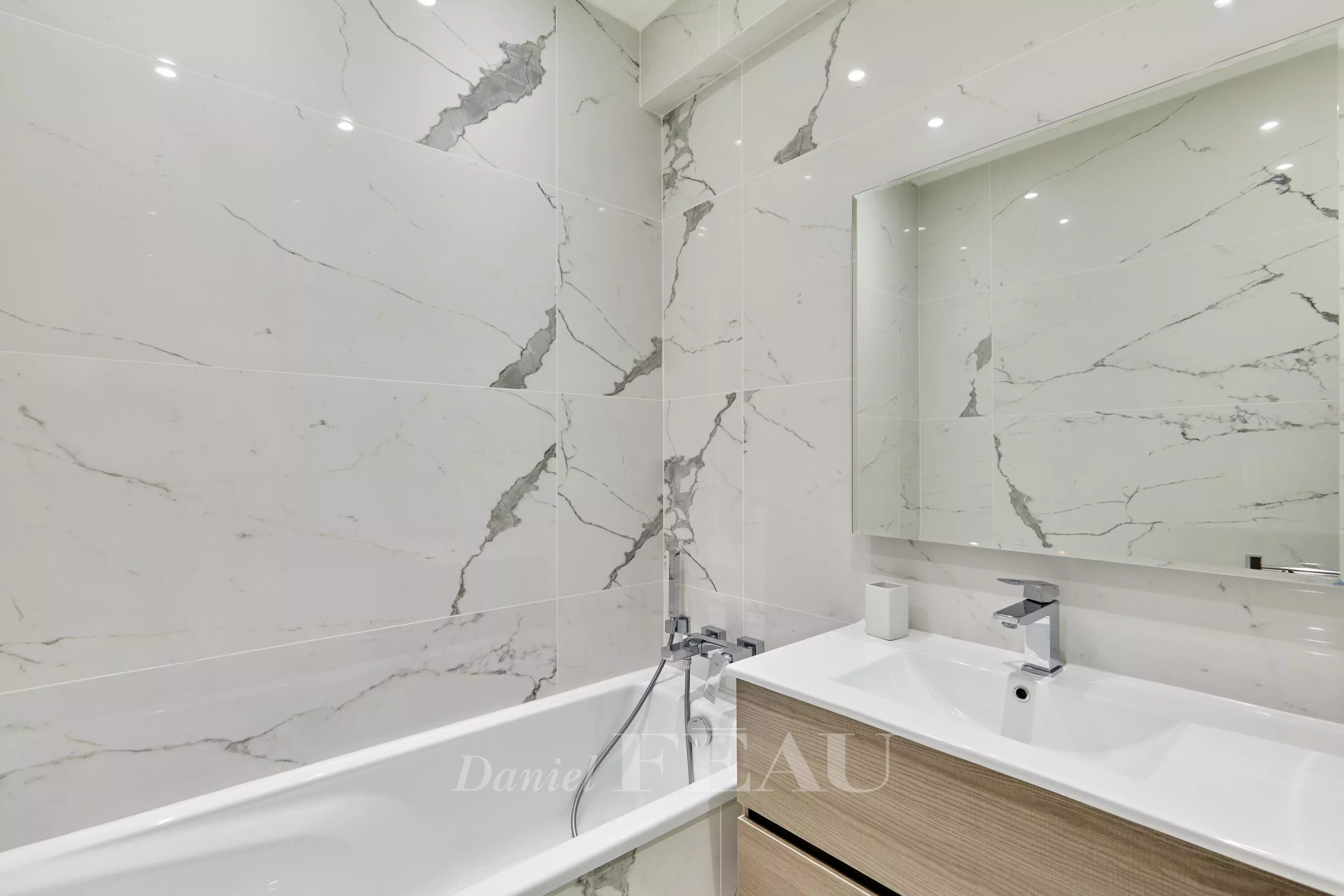 Location Appartement Paris 16ème