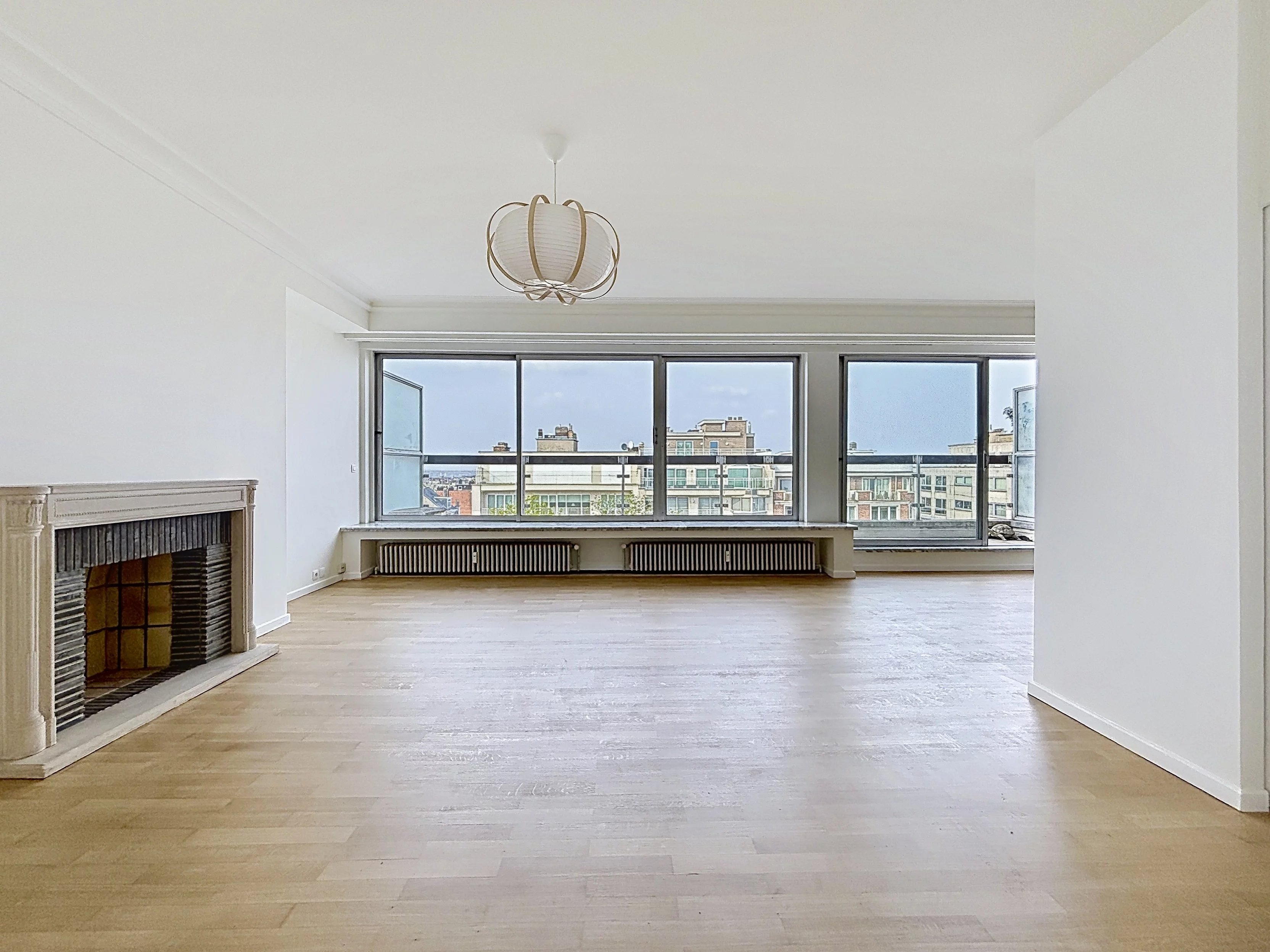 Uccle - Appartement 4 chambres, dernier étage, terrasses