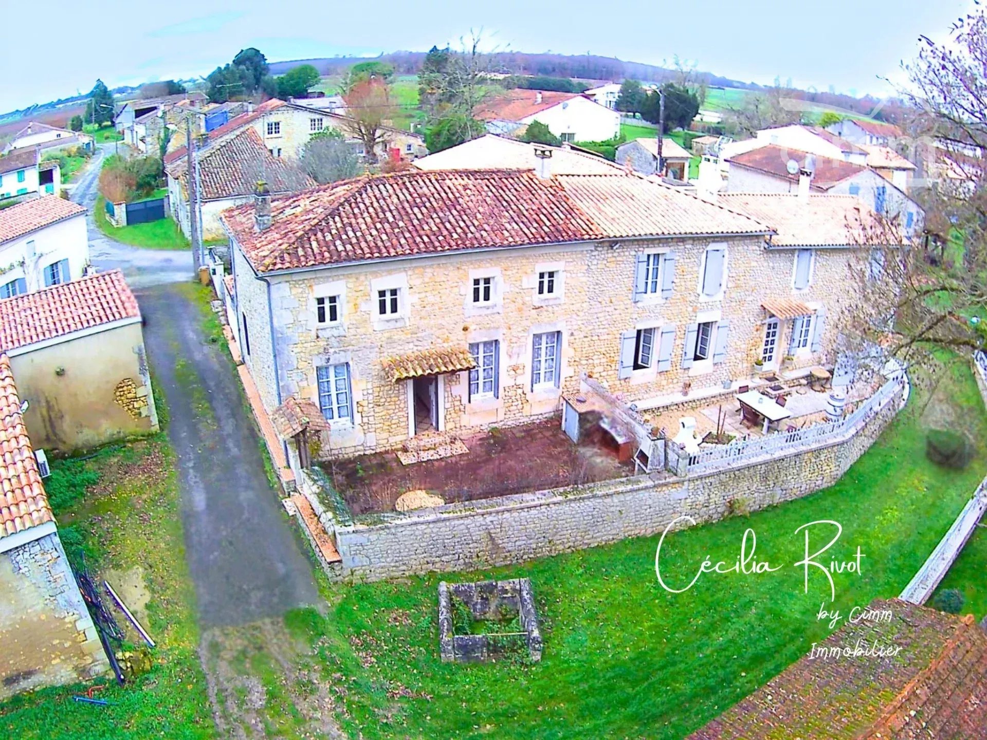 Agence immobilière de 