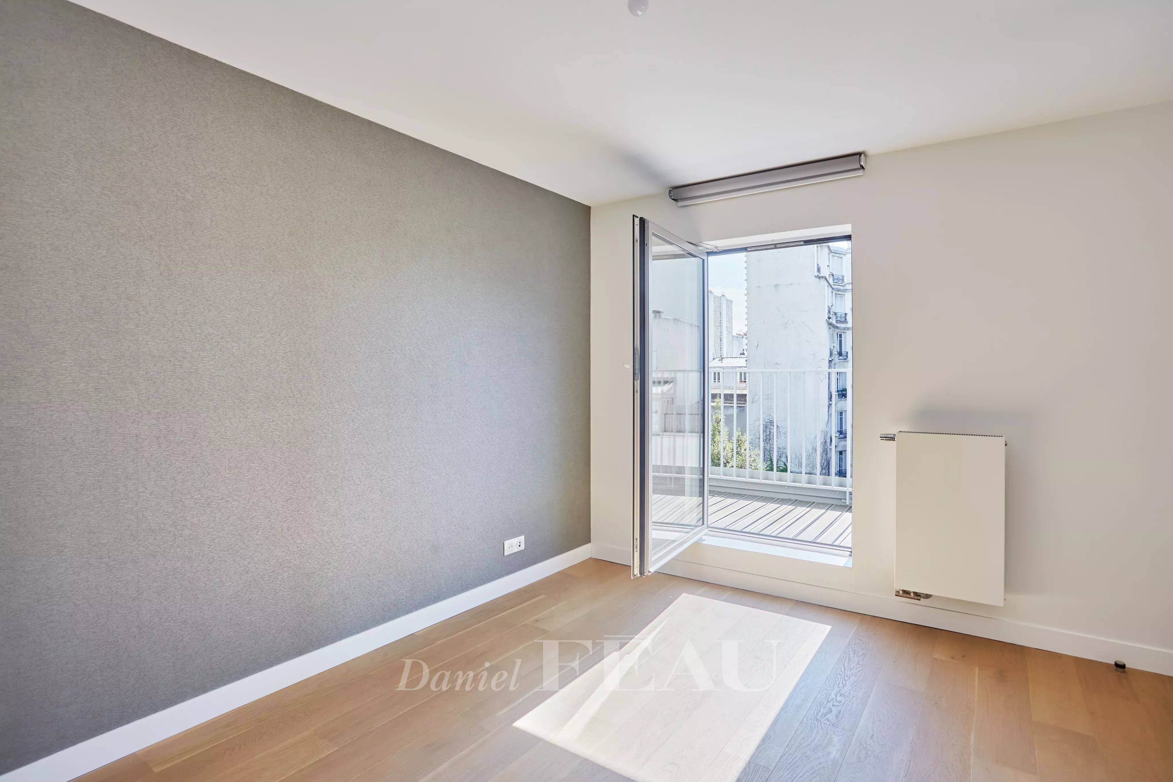 Sale Apartment Paris 5th
