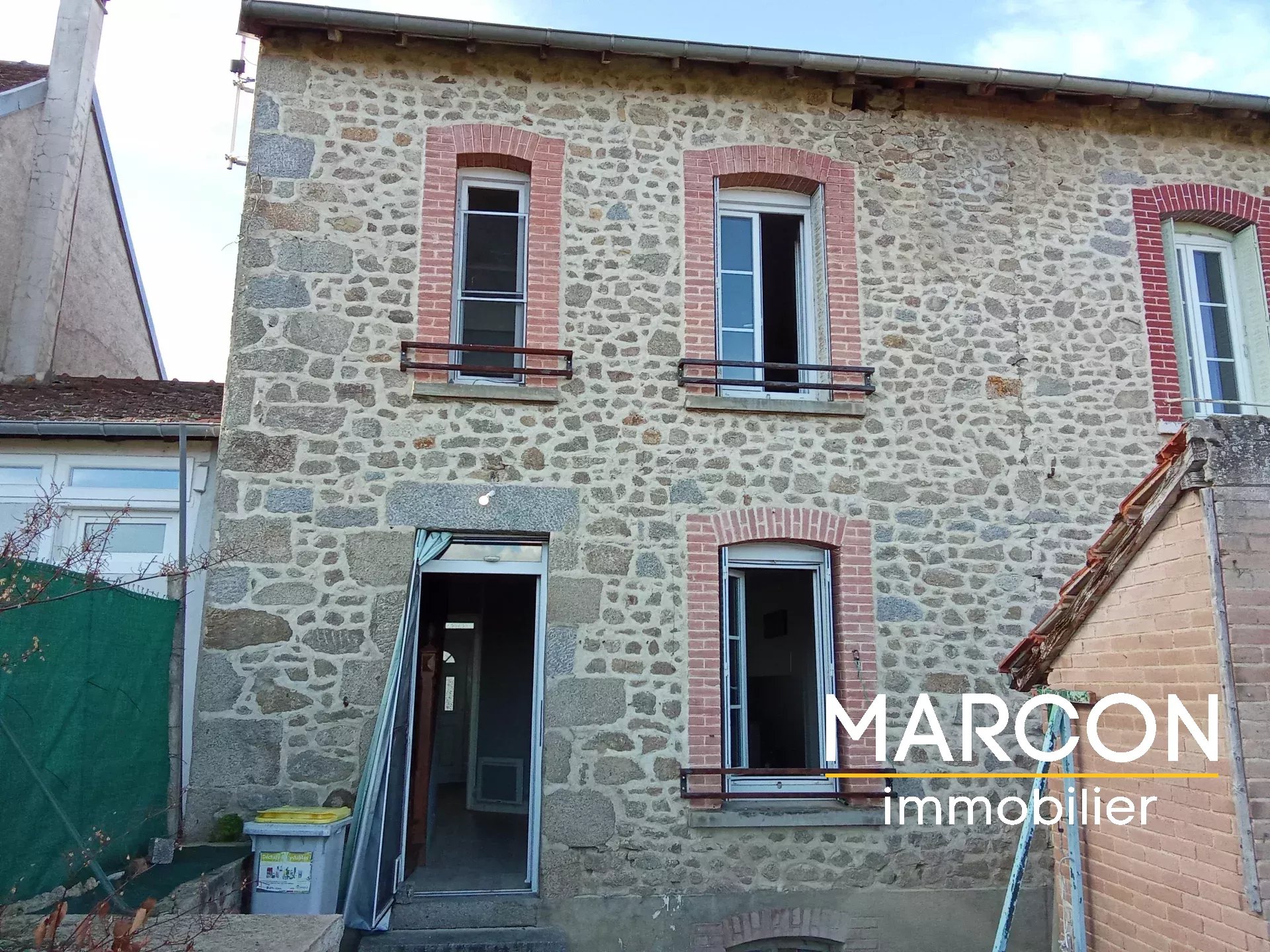 Agence immobilière de 