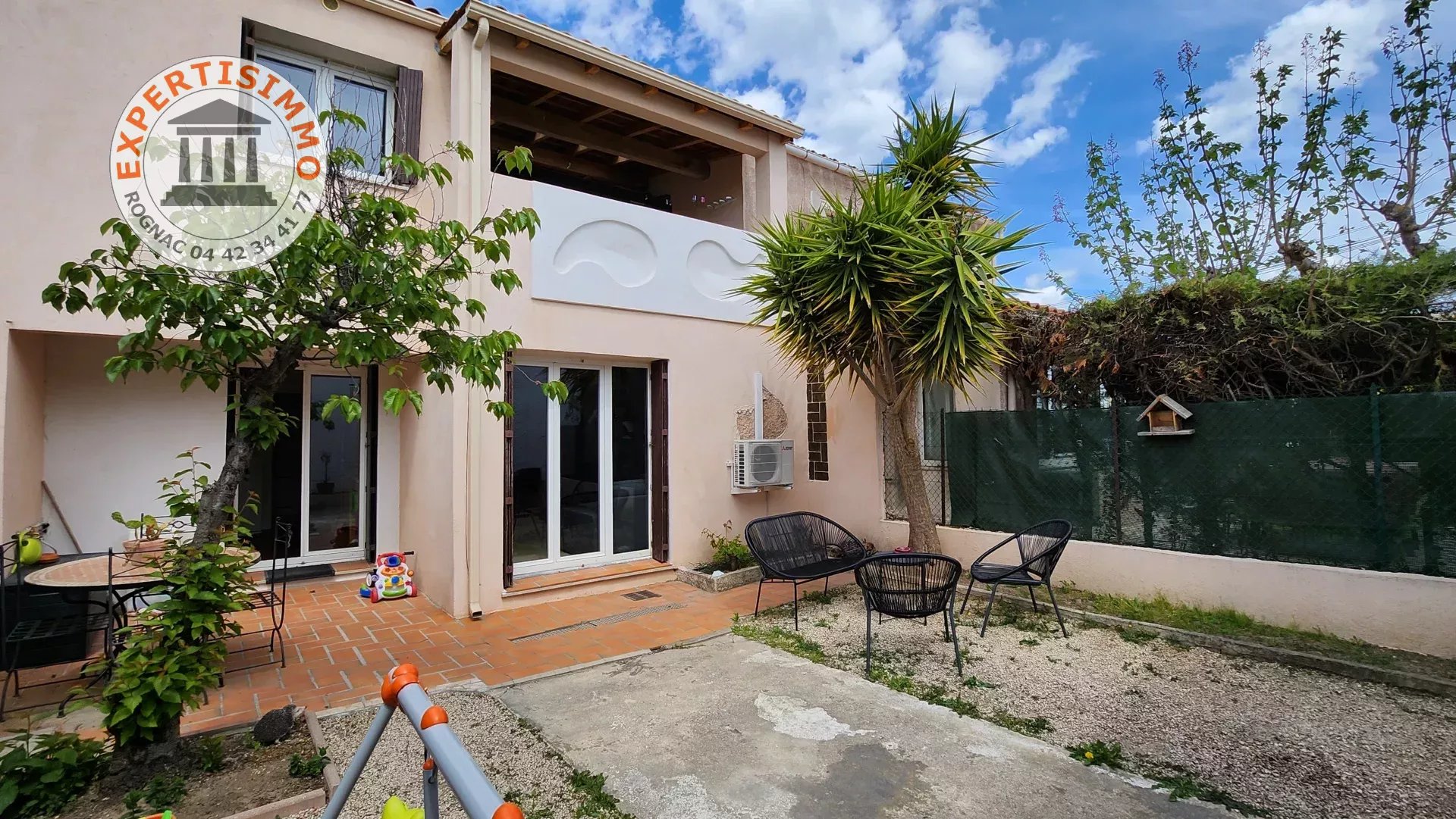 Maison Rognac T4/5 de 90m² avec jardin et garage
