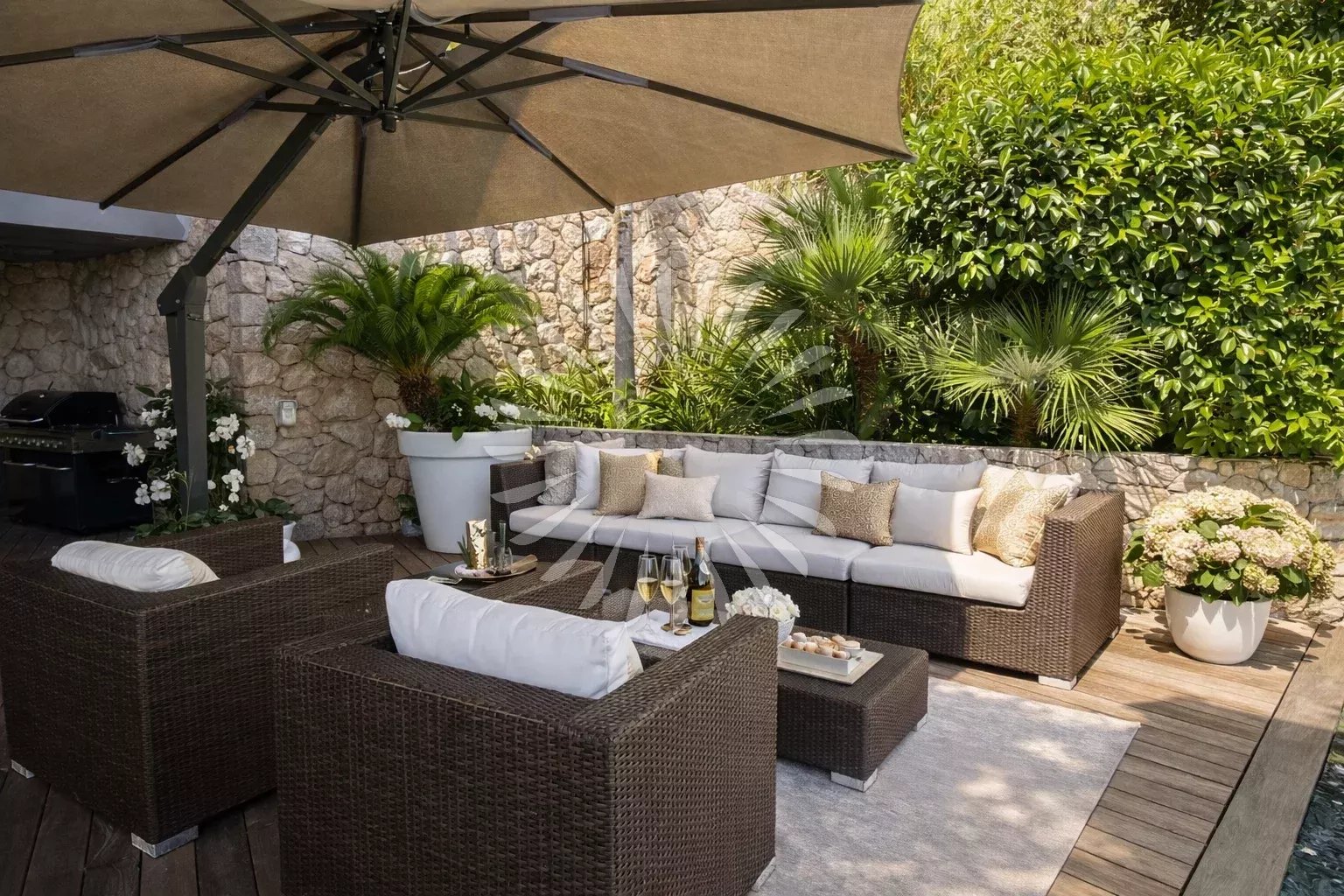 Villa spettacolare - confine Monaco