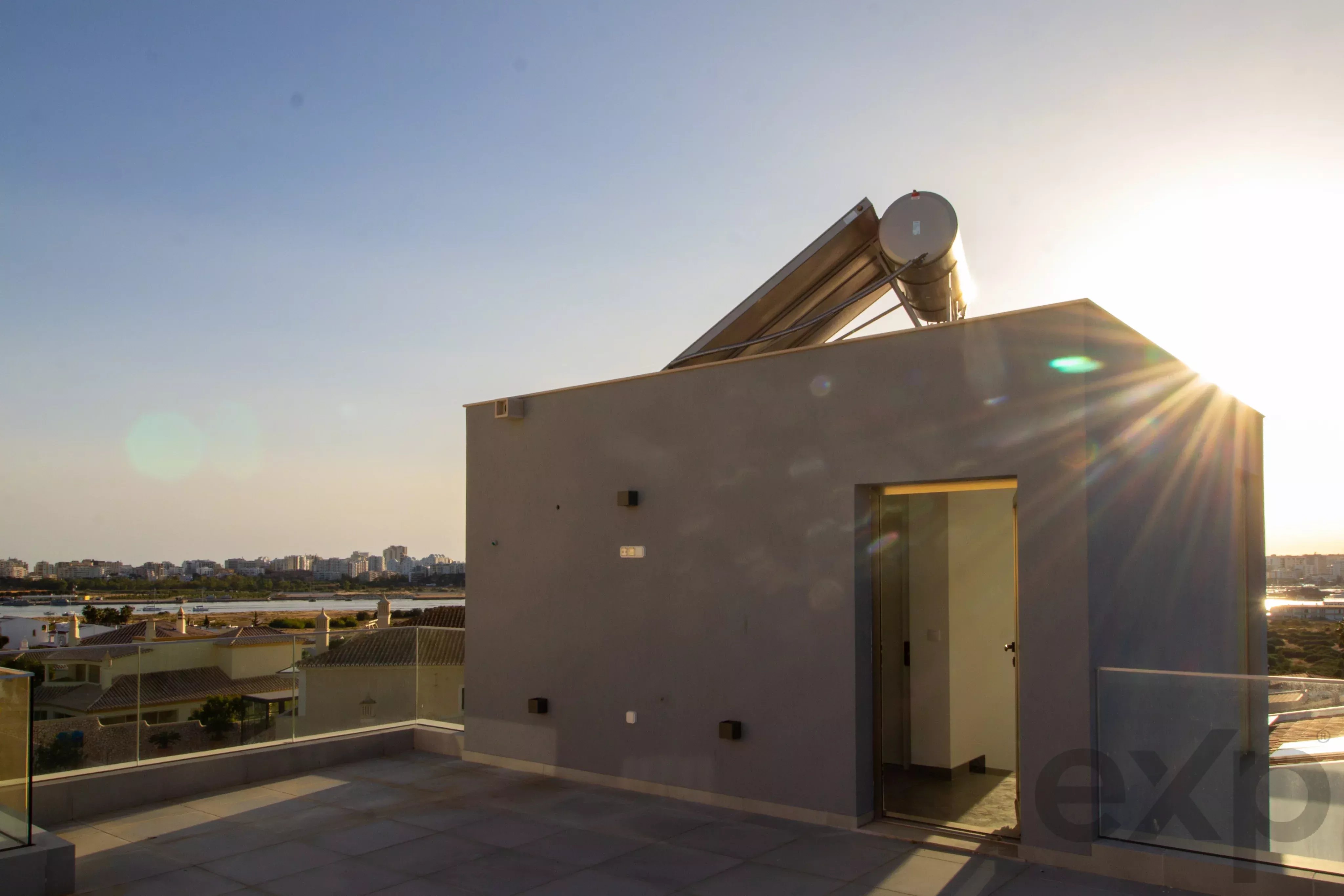 Luxury Contemporary Home with Sea View in Ferragudo 87049638 image 73
