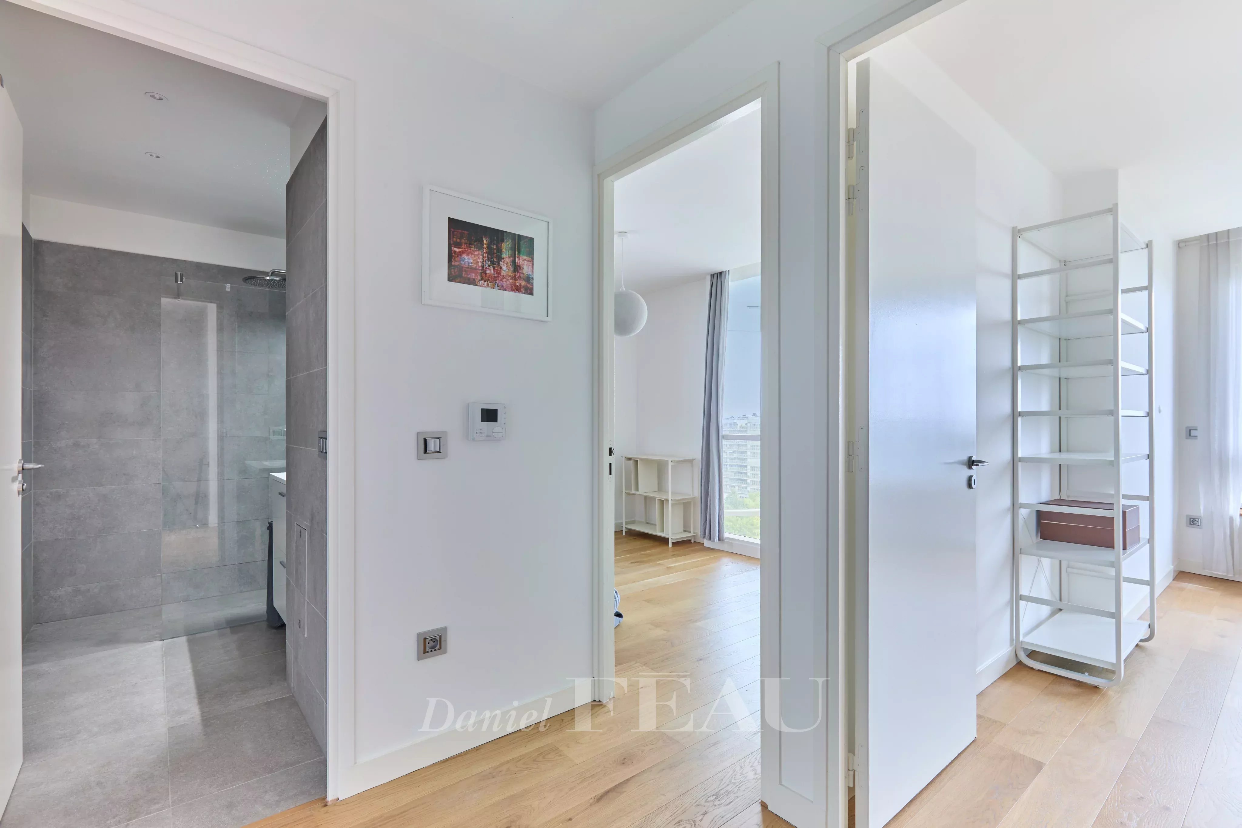 Sale Apartment Paris 17th