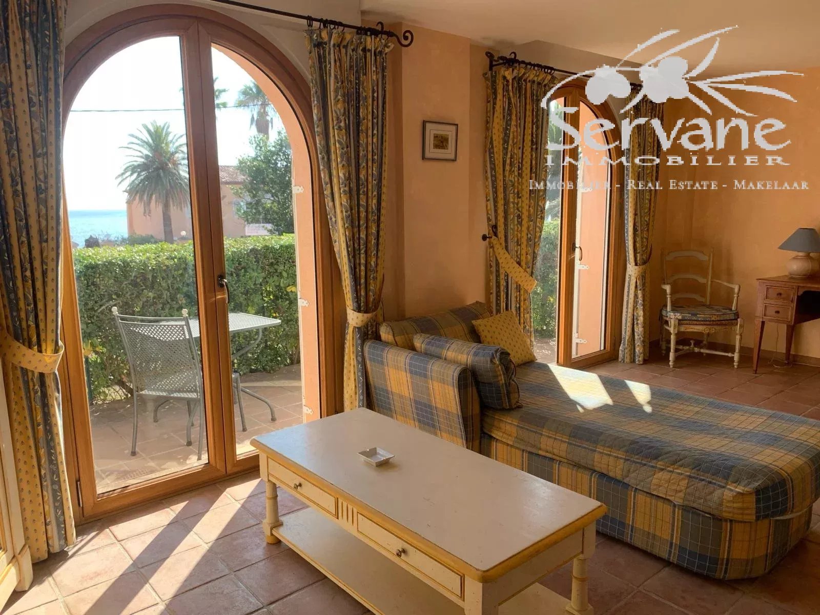 LES ISSAMBRES PROPERTY 10 BEDROOMS EN SUITE