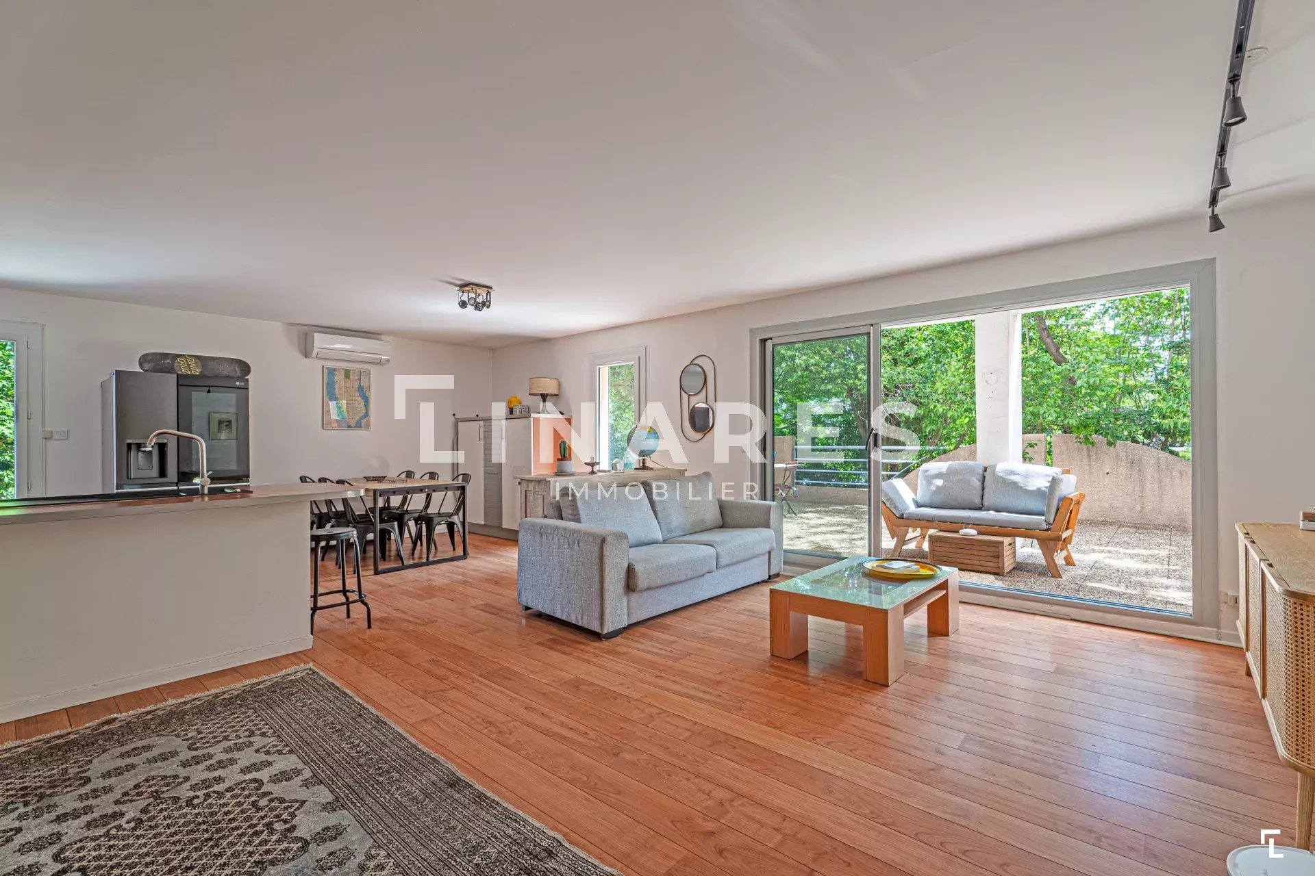 MAZARGUES GARDEN - Appartement T2 de 67 m2 + Terrasse + Jardin + Garage - 13009