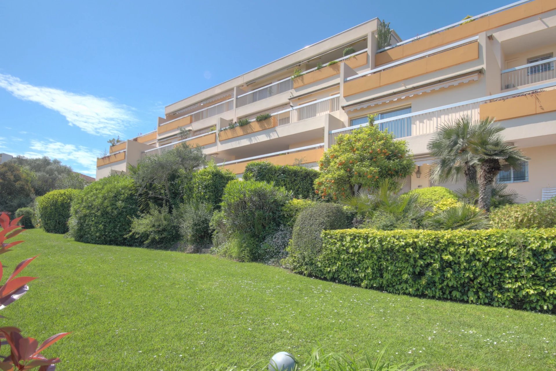 Sale Apartment Antibes
