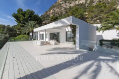 Luxury Villa Es Cubells: Seafront Family Estate with Private Cove — photo 3 of 7