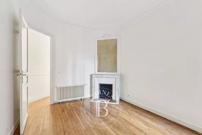 Daire Paris 7ème - picture 6