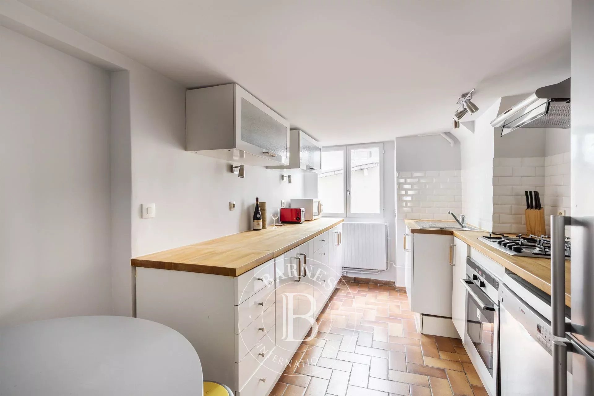 Daire Paris 4ème - picture 9