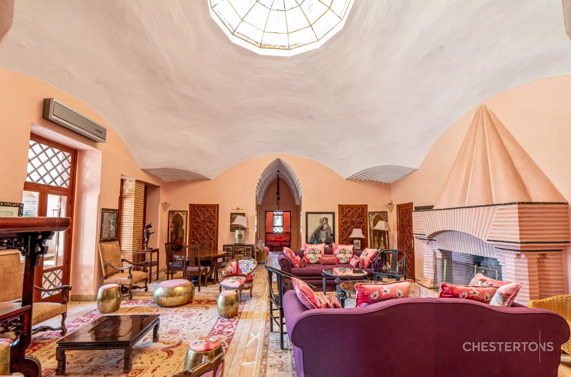 Image of Villa - 8 Bedrooms for Sale in Marrakech-Ménara-Marrakech-Morocco, Image 37