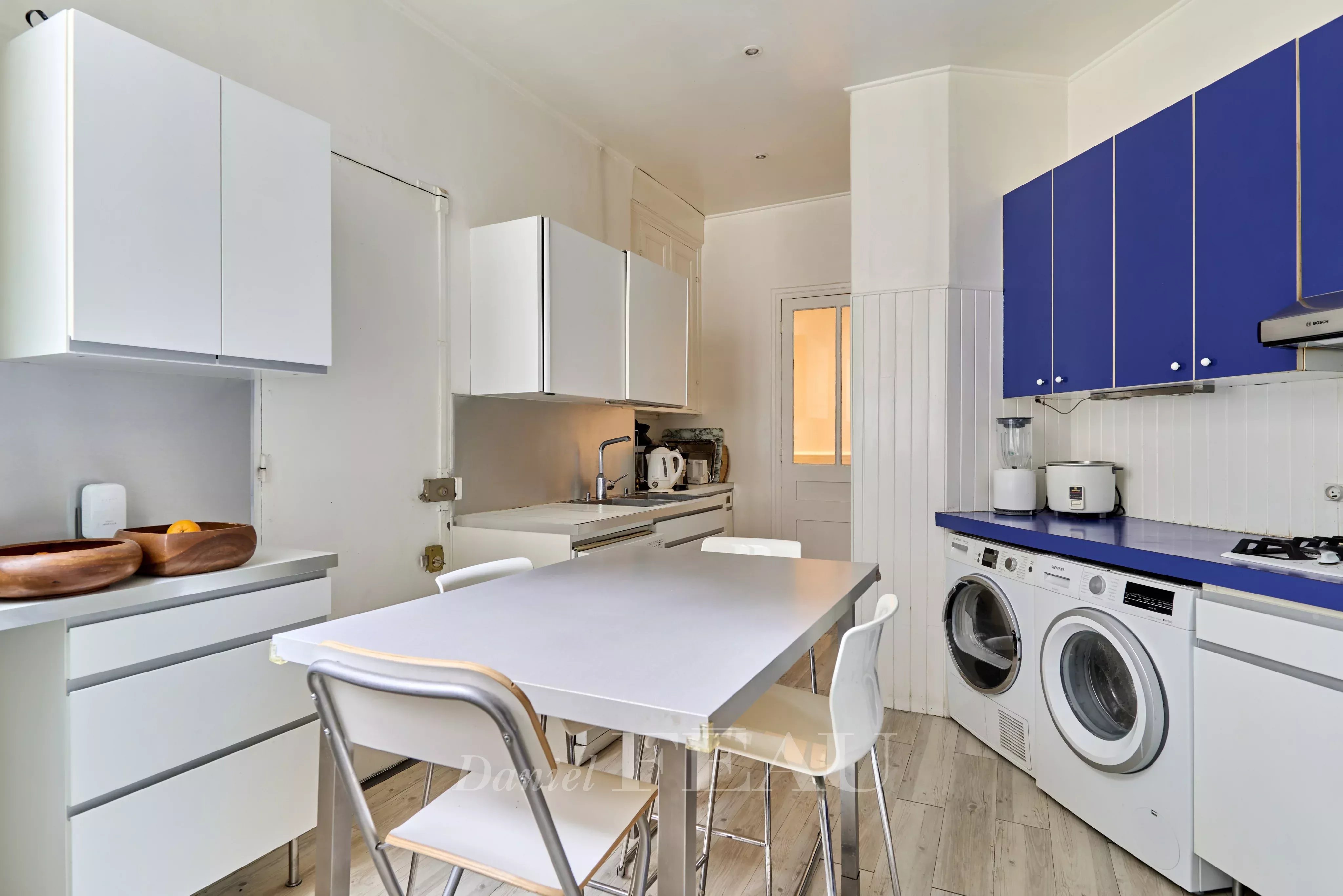 Sale Apartment Paris 16th