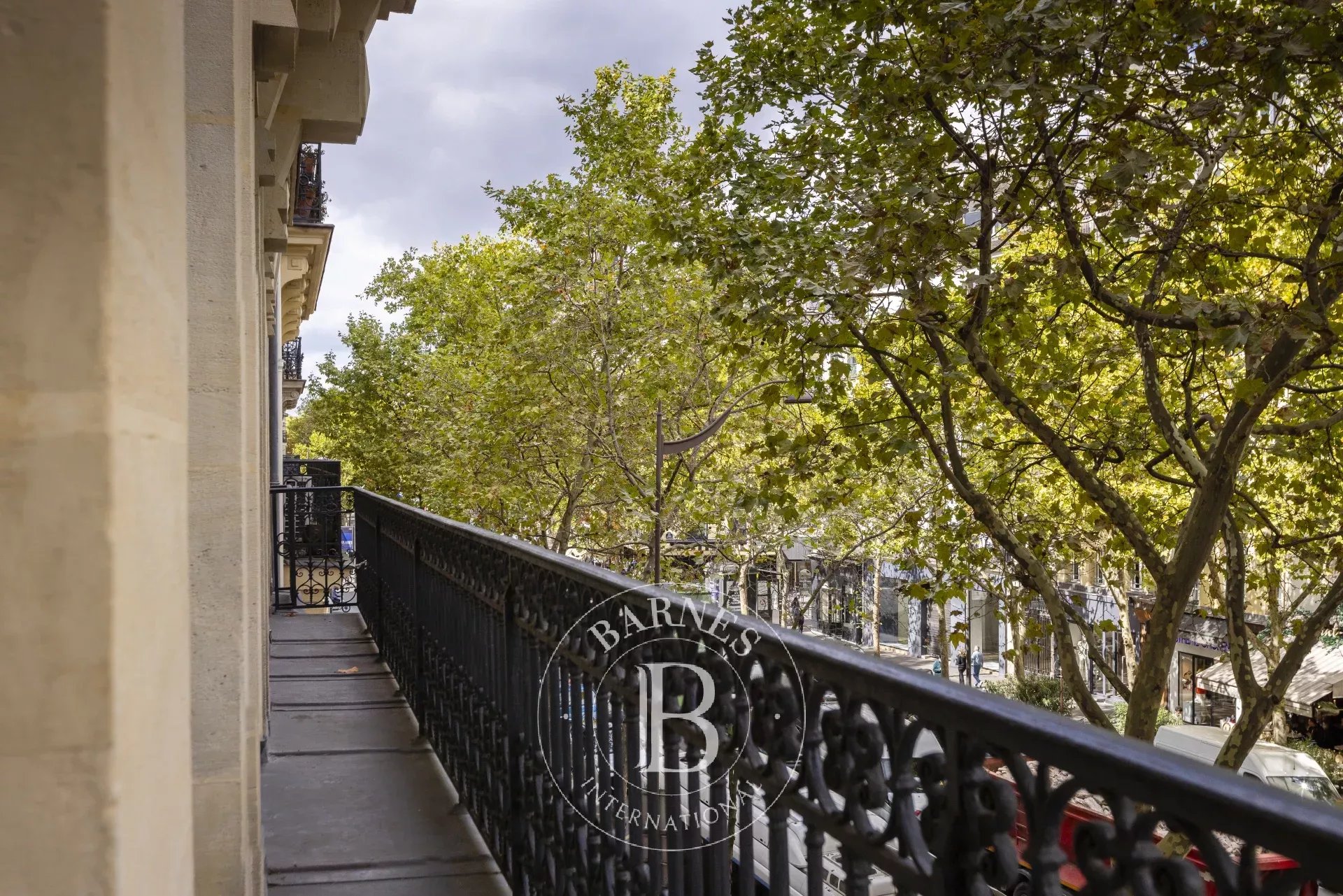 Daire Paris 6ème - picture 11