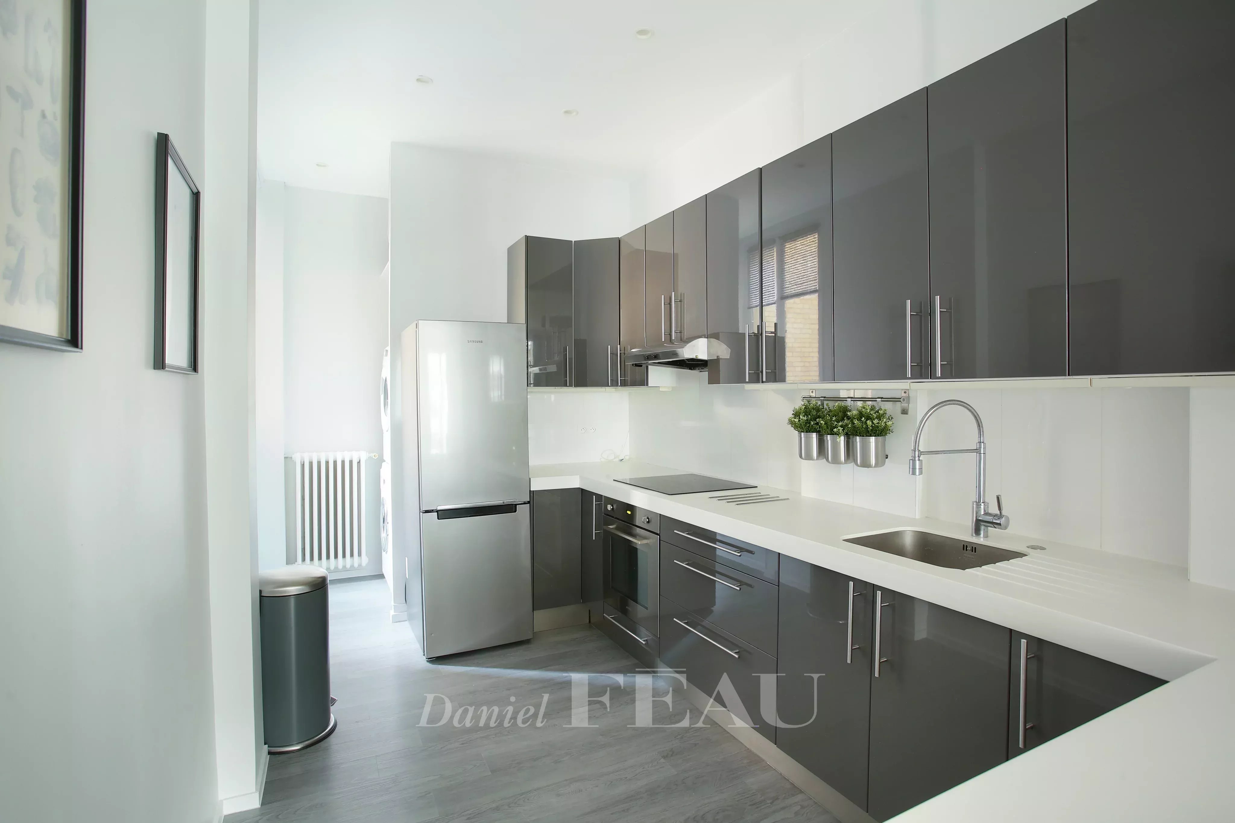 Rental Apartment Paris 16th