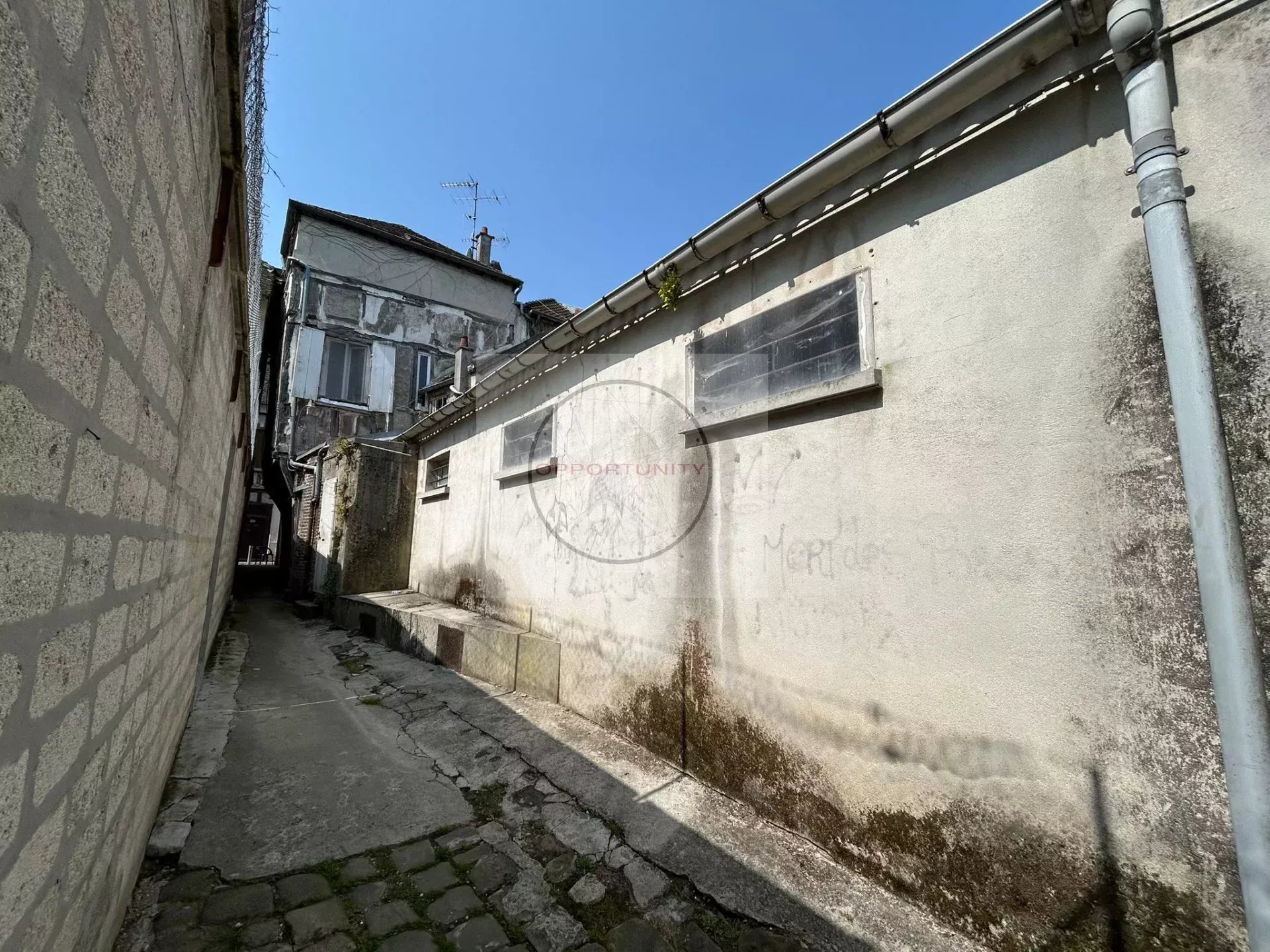 autre 400 m² Montereau-Fault-Yonne — photo 20