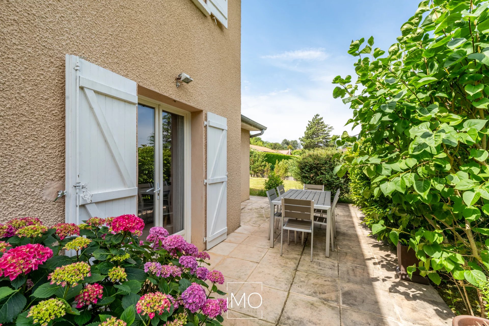 Maison familiale de 130 m² avec piscine sur parcelle de 1 028 m²