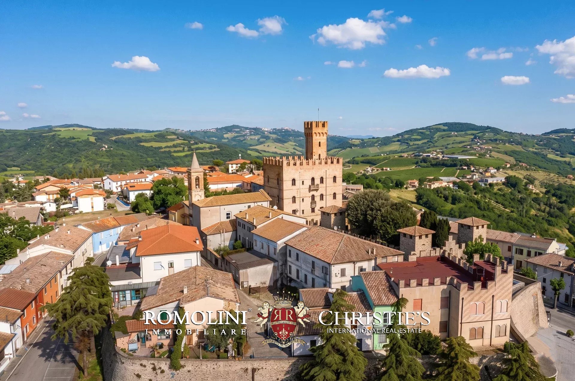 7 Bedroom Chateau's Image 7
