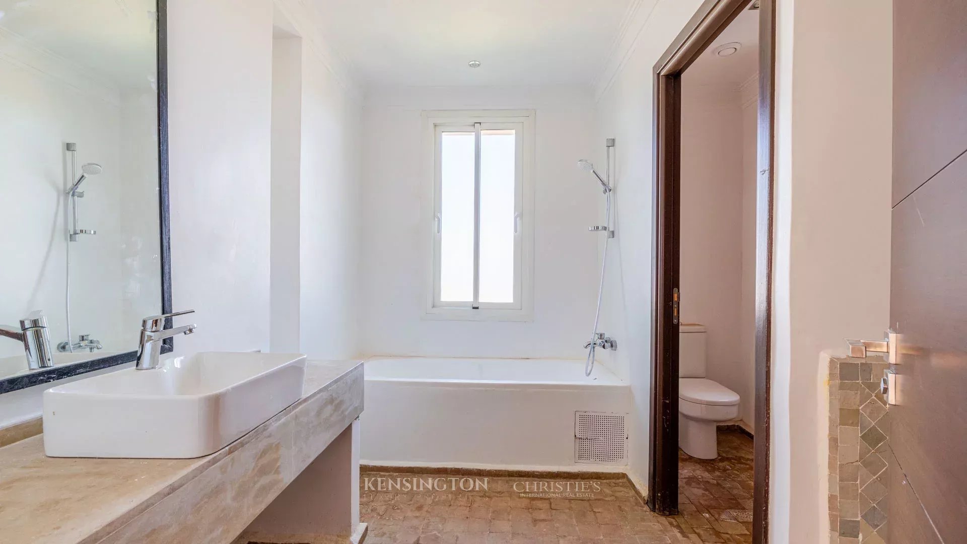 5 Bedroom Villa/Townhouse's Image 22